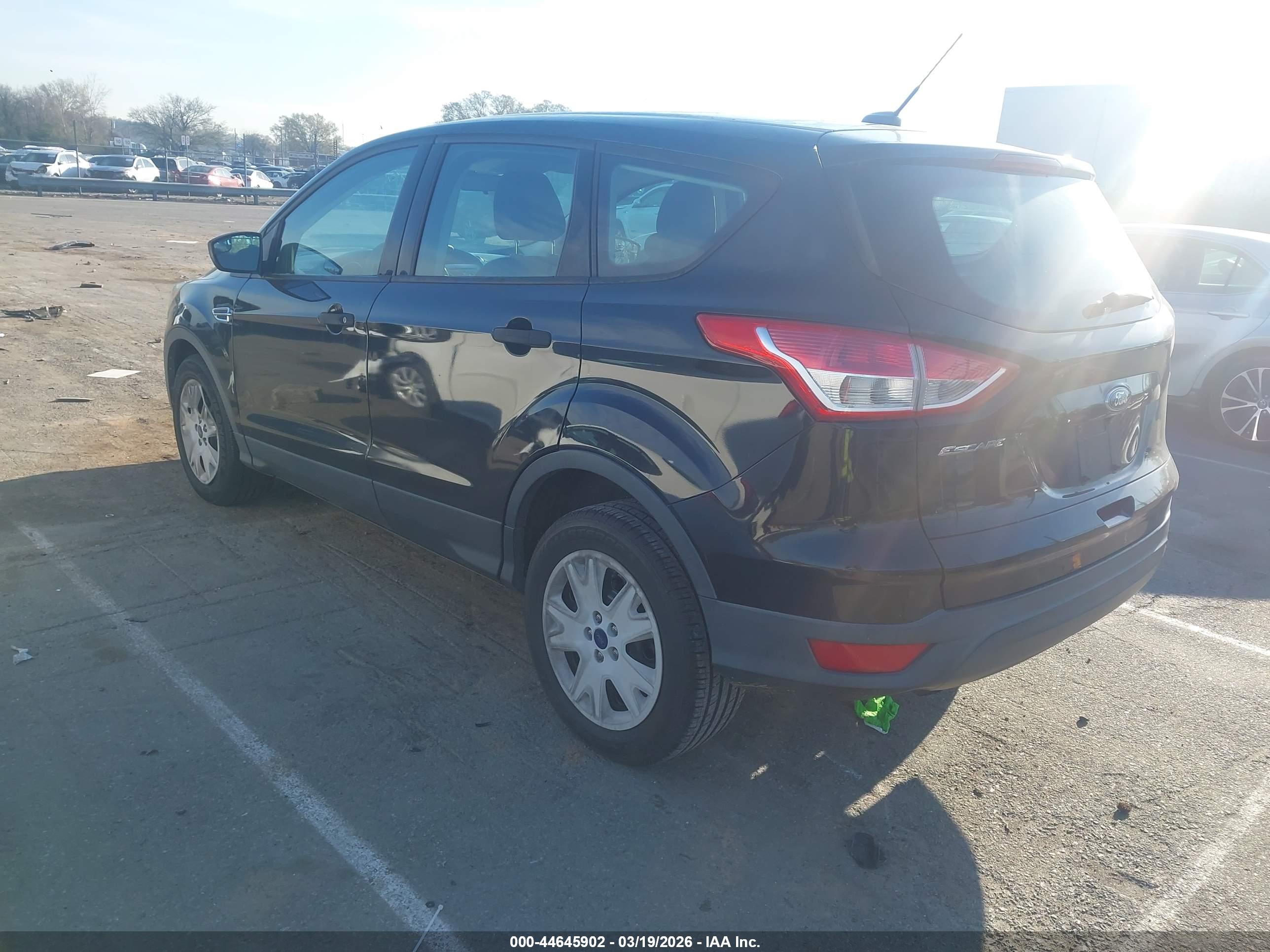 FORD ESCAPE image 3