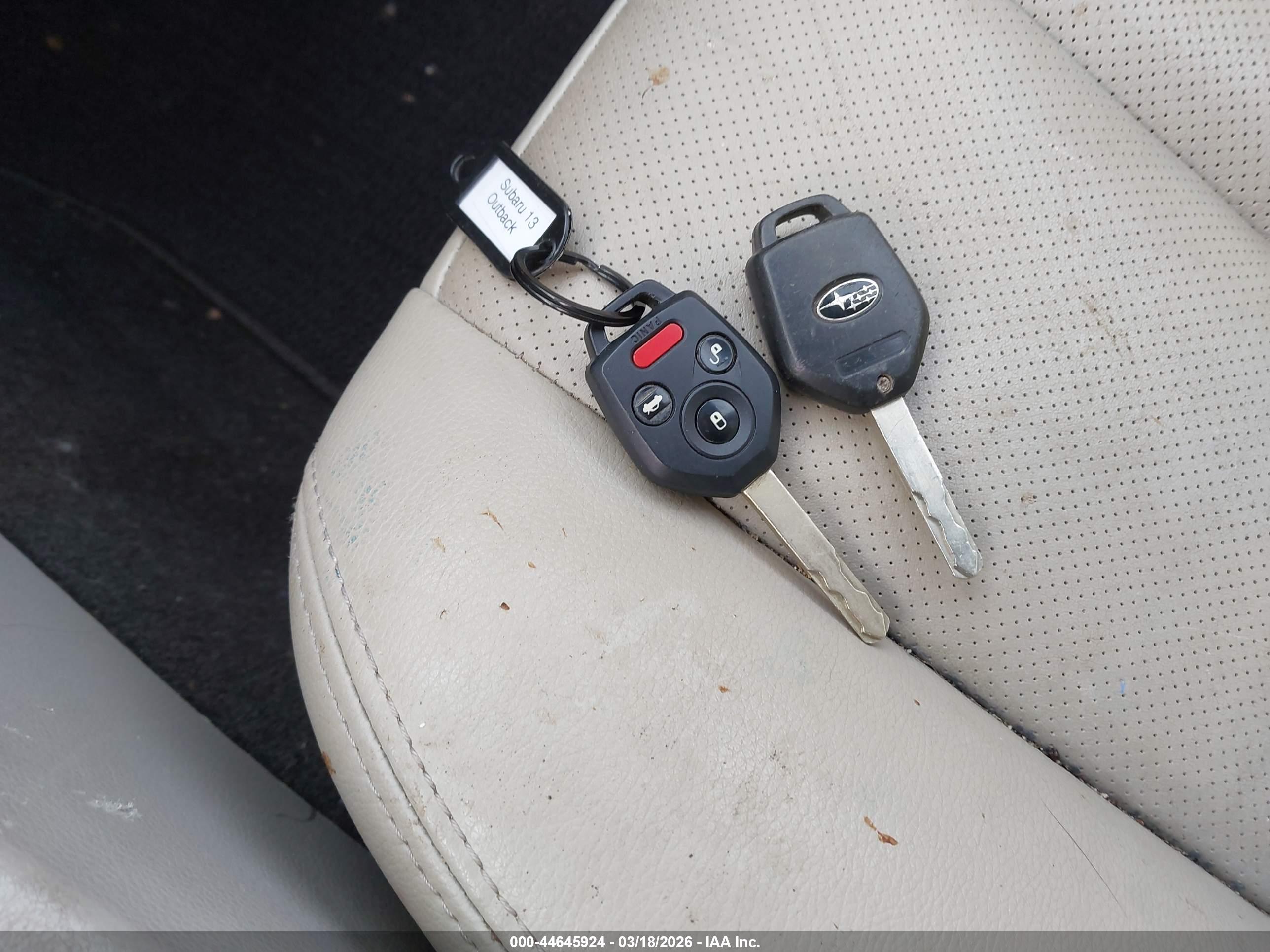 SUBARU OUTBACK image 11