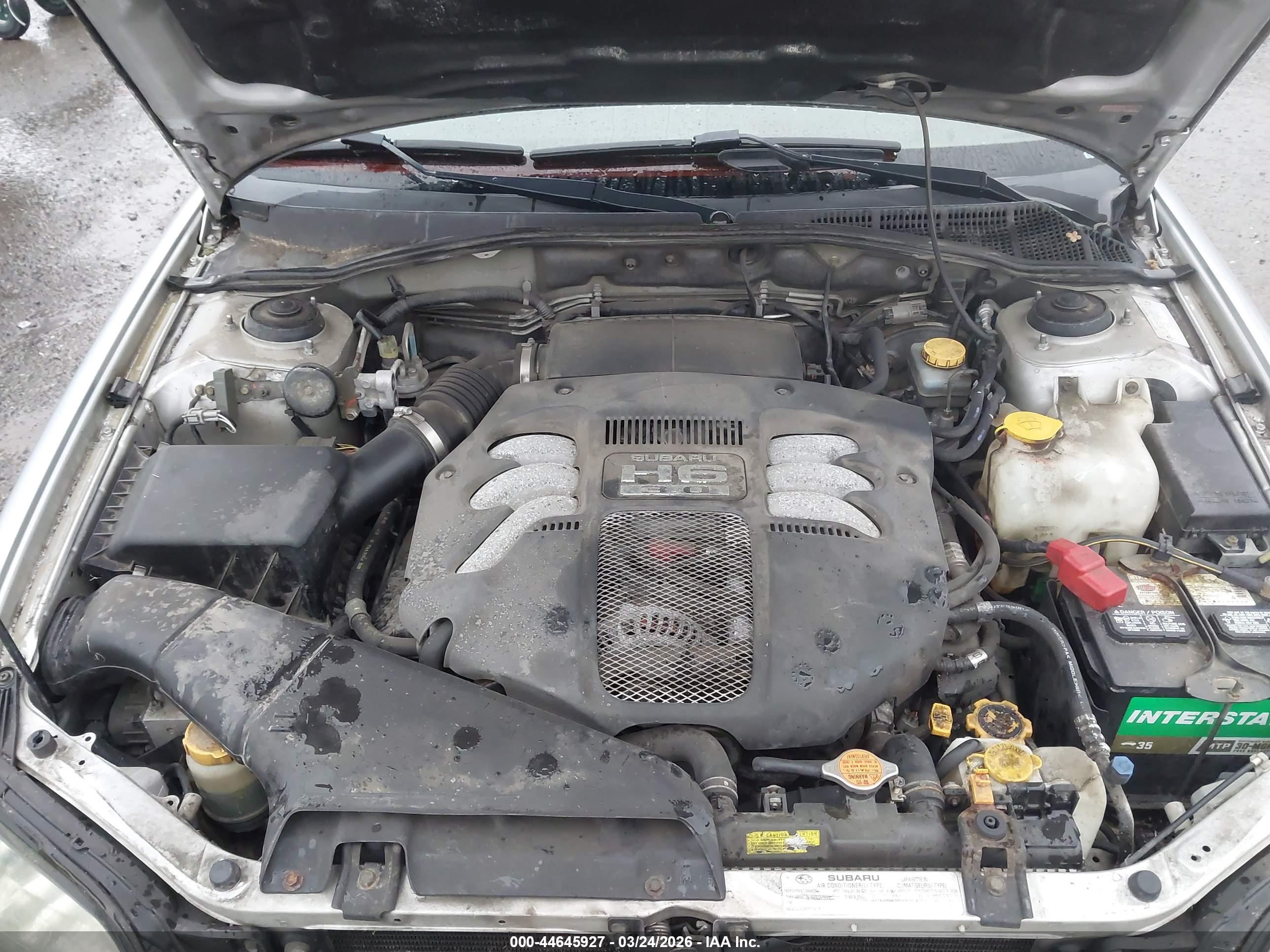 SUBARU OUTBACK image 10