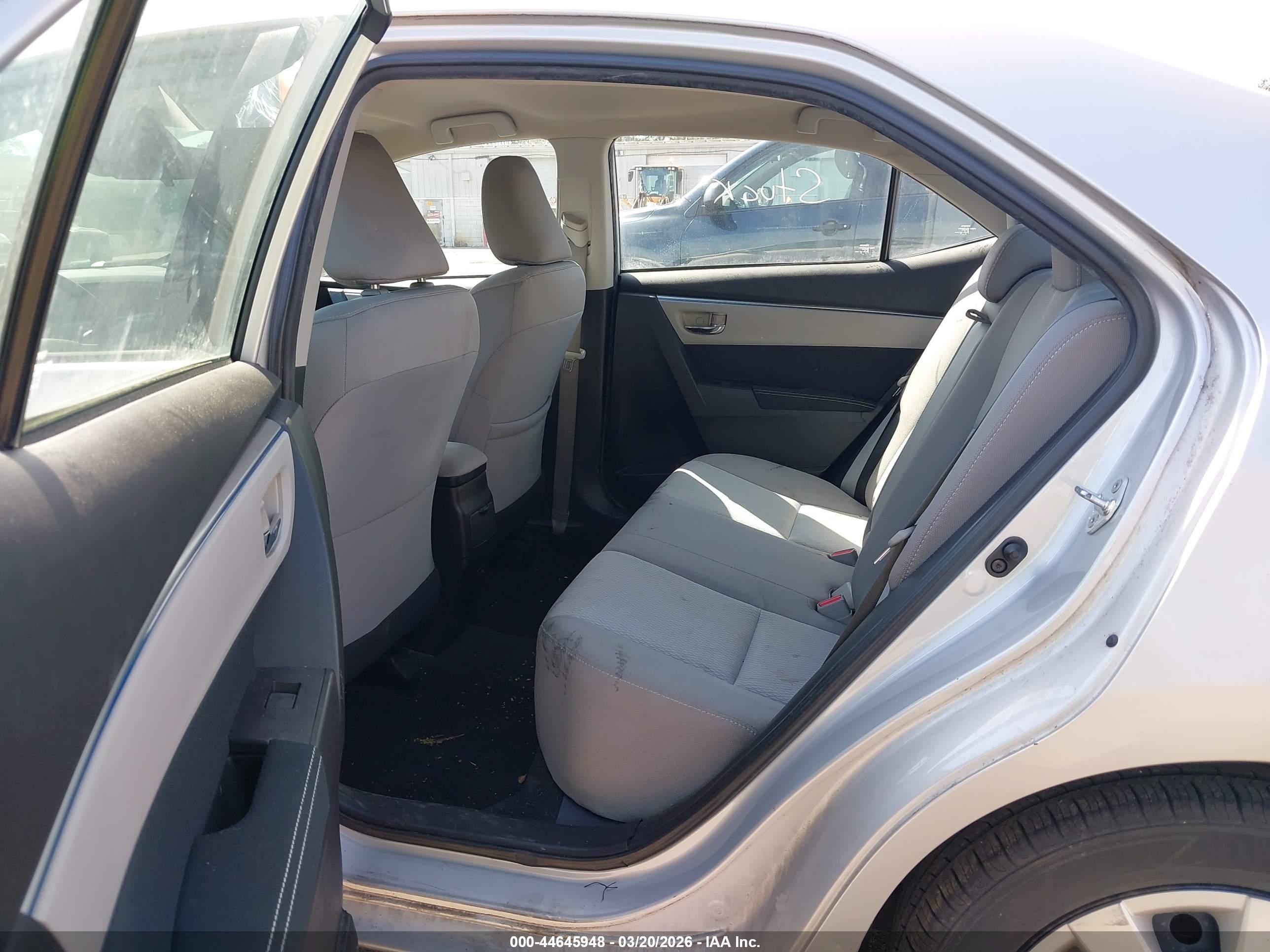 TOYOTA COROLLA image 8