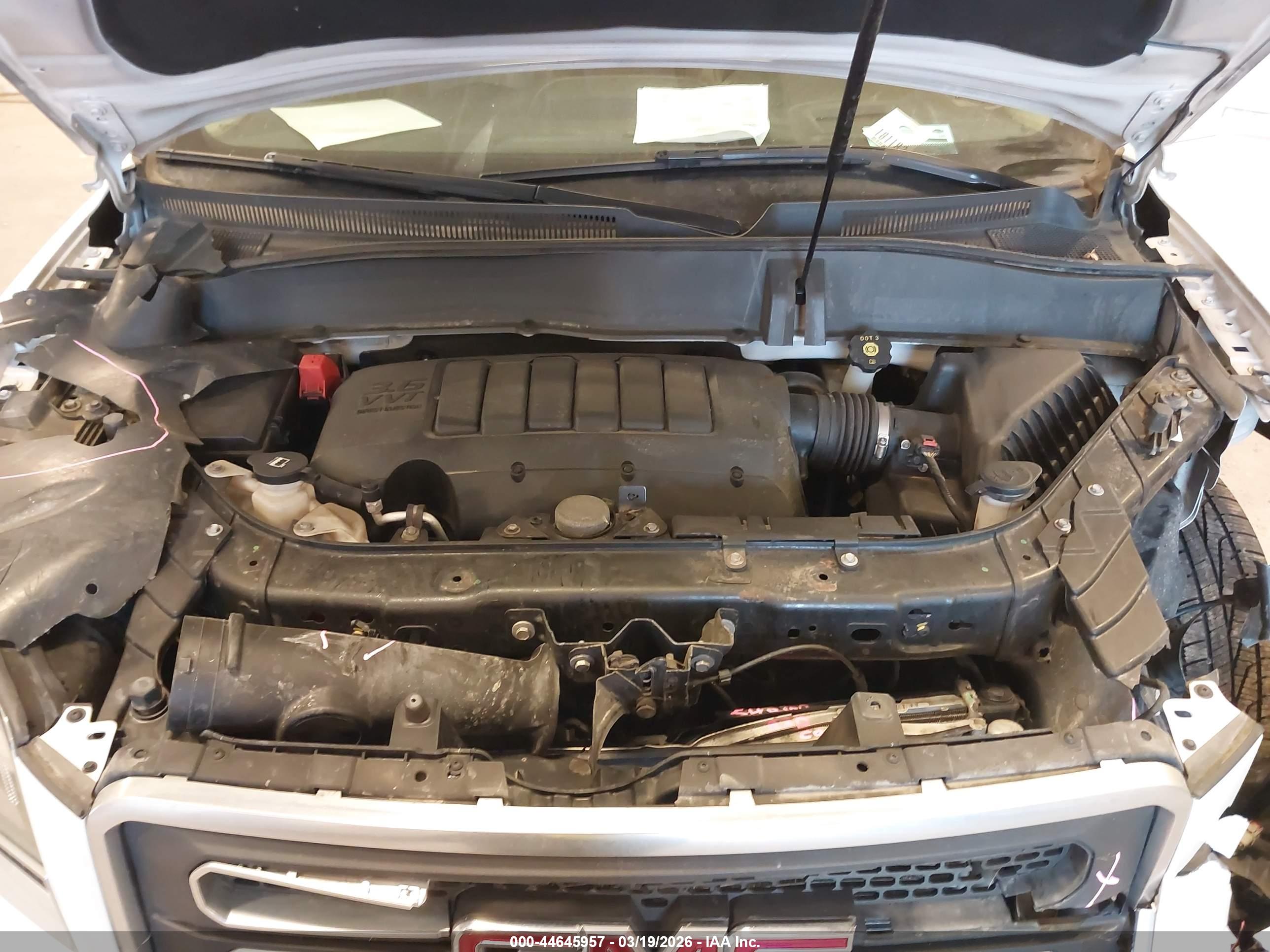 GMC ACADIA image 10
