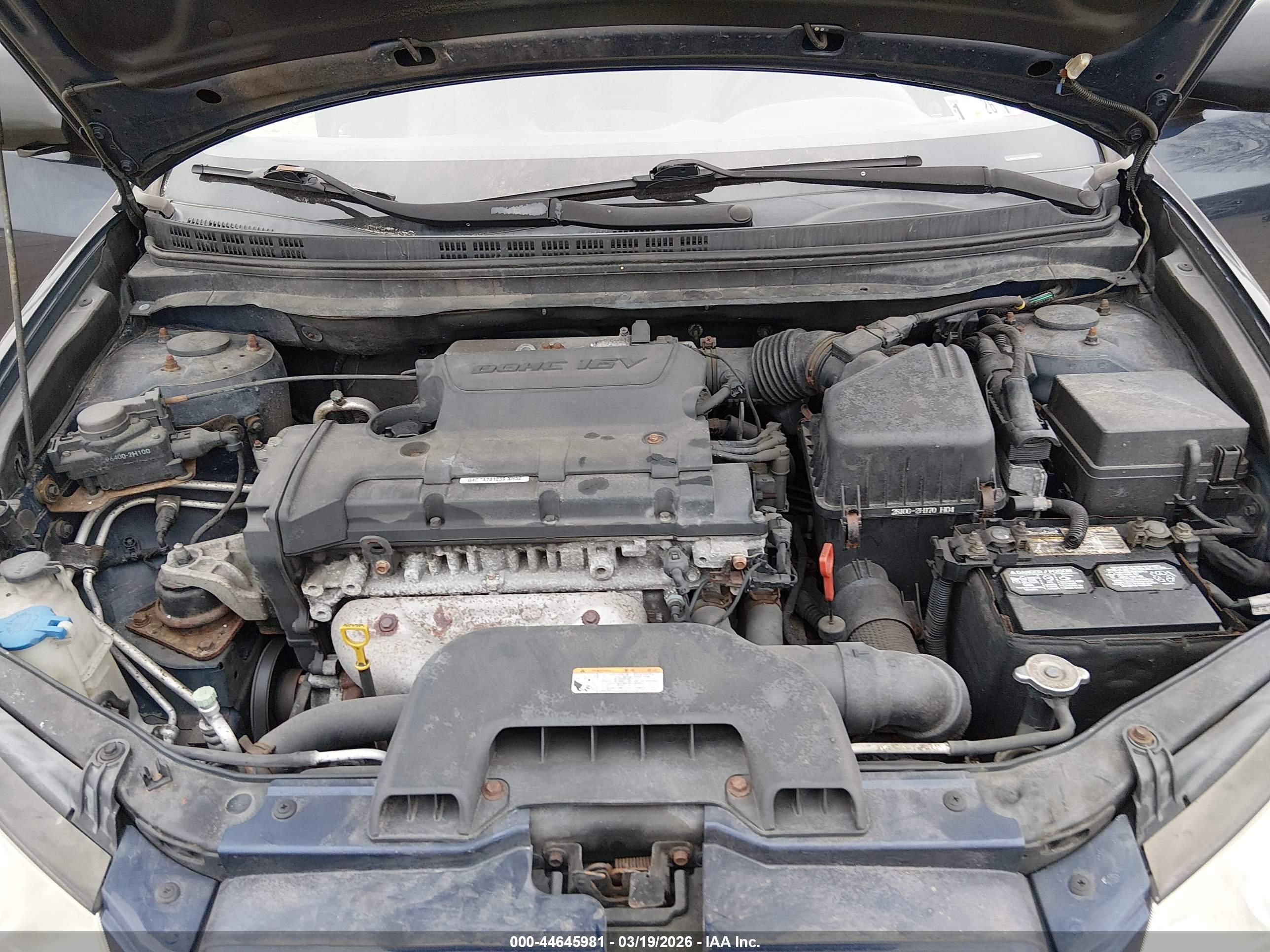 HYUNDAI ELANTRA image 10