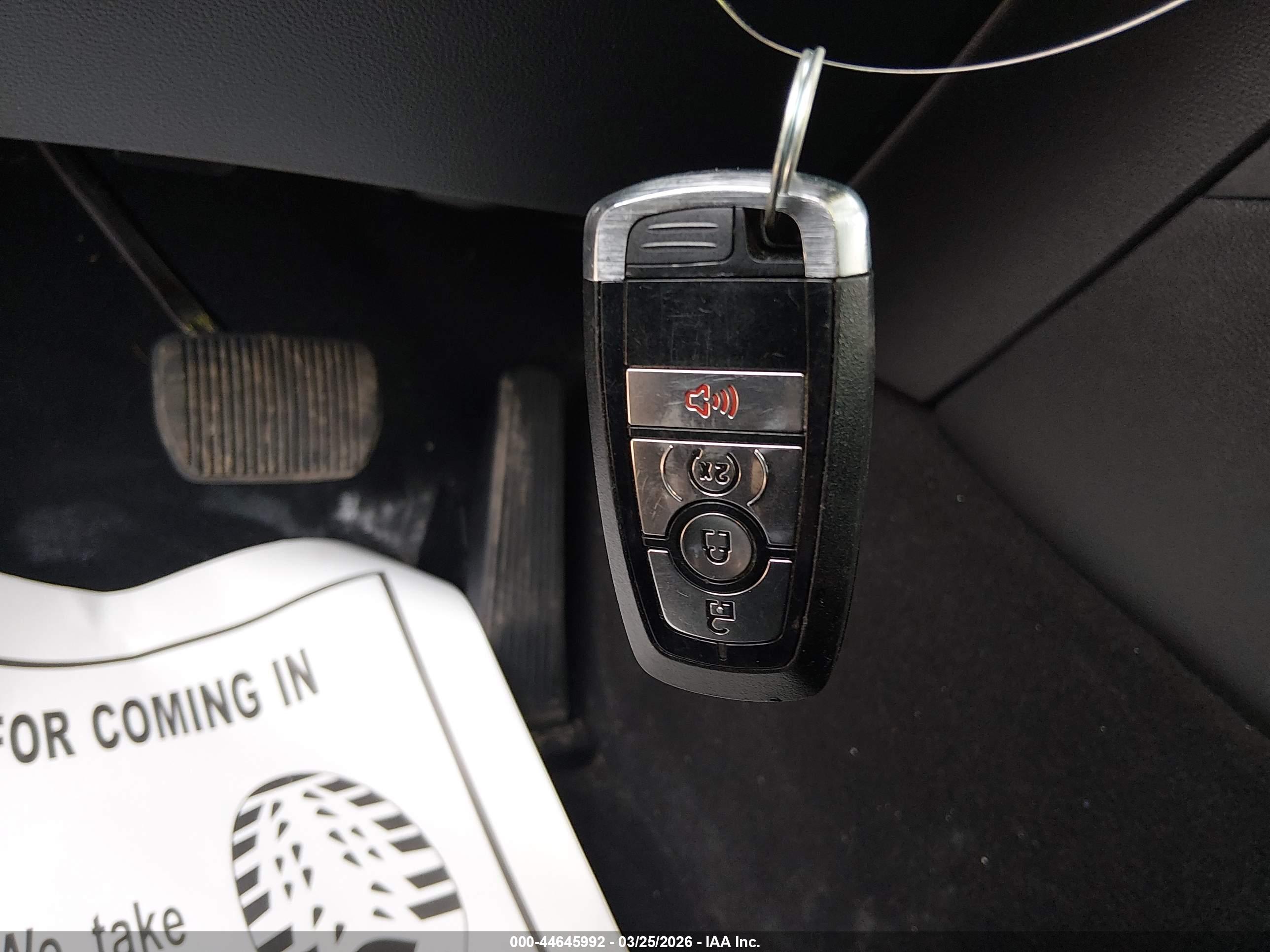 FORD EXPLORER image 11