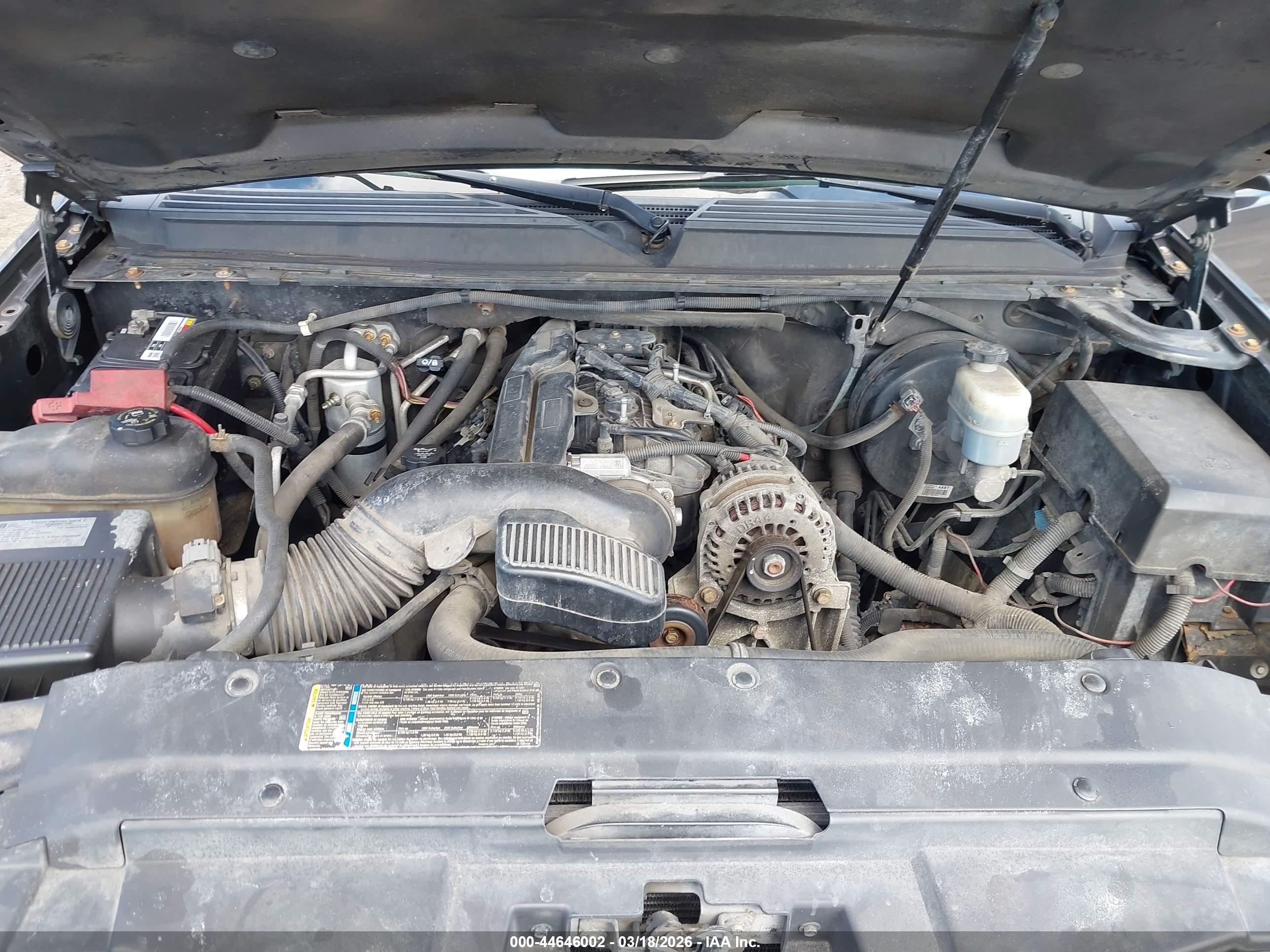 CHEVROLET TAHOE image 10