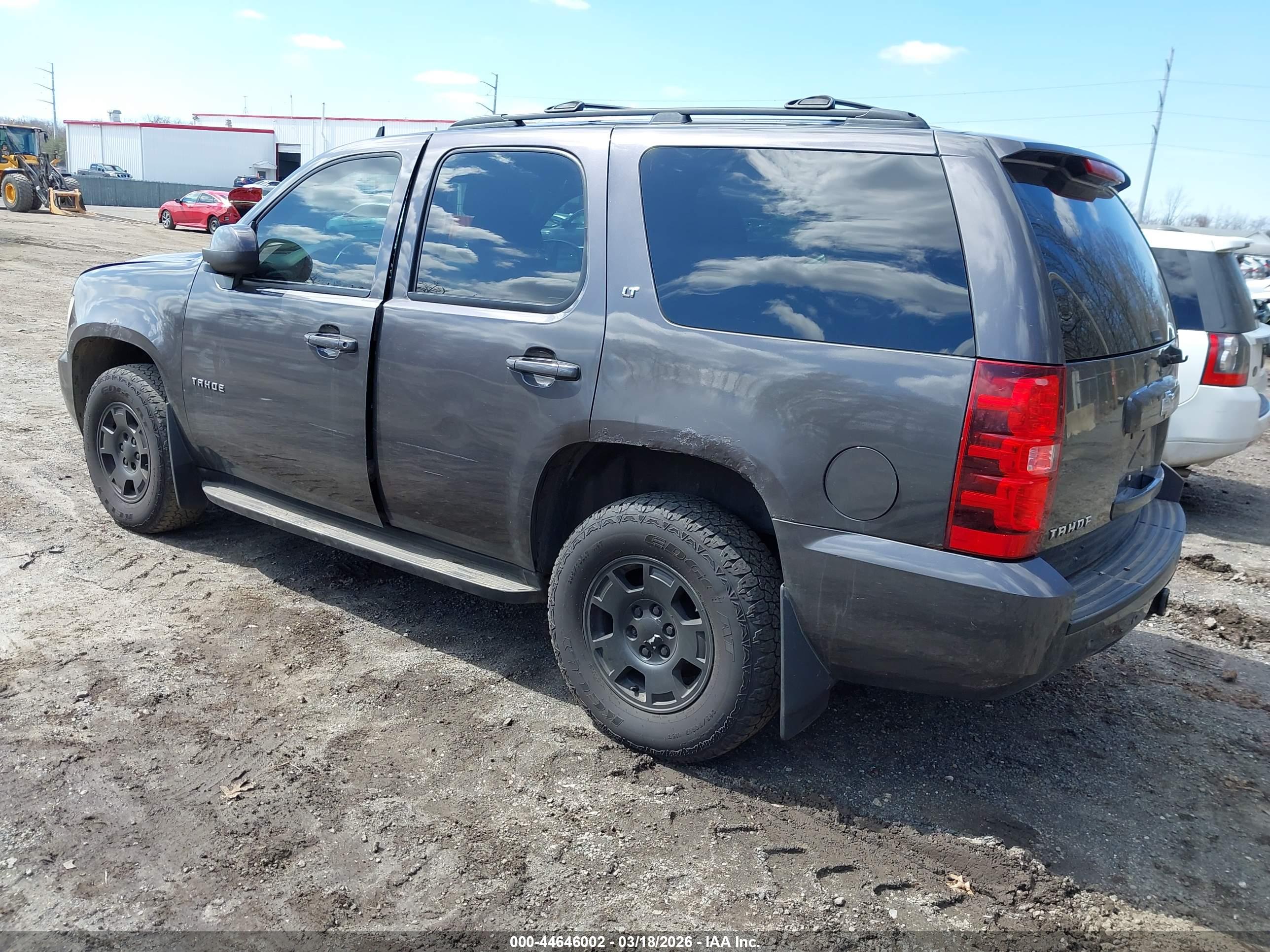 CHEVROLET TAHOE image 3