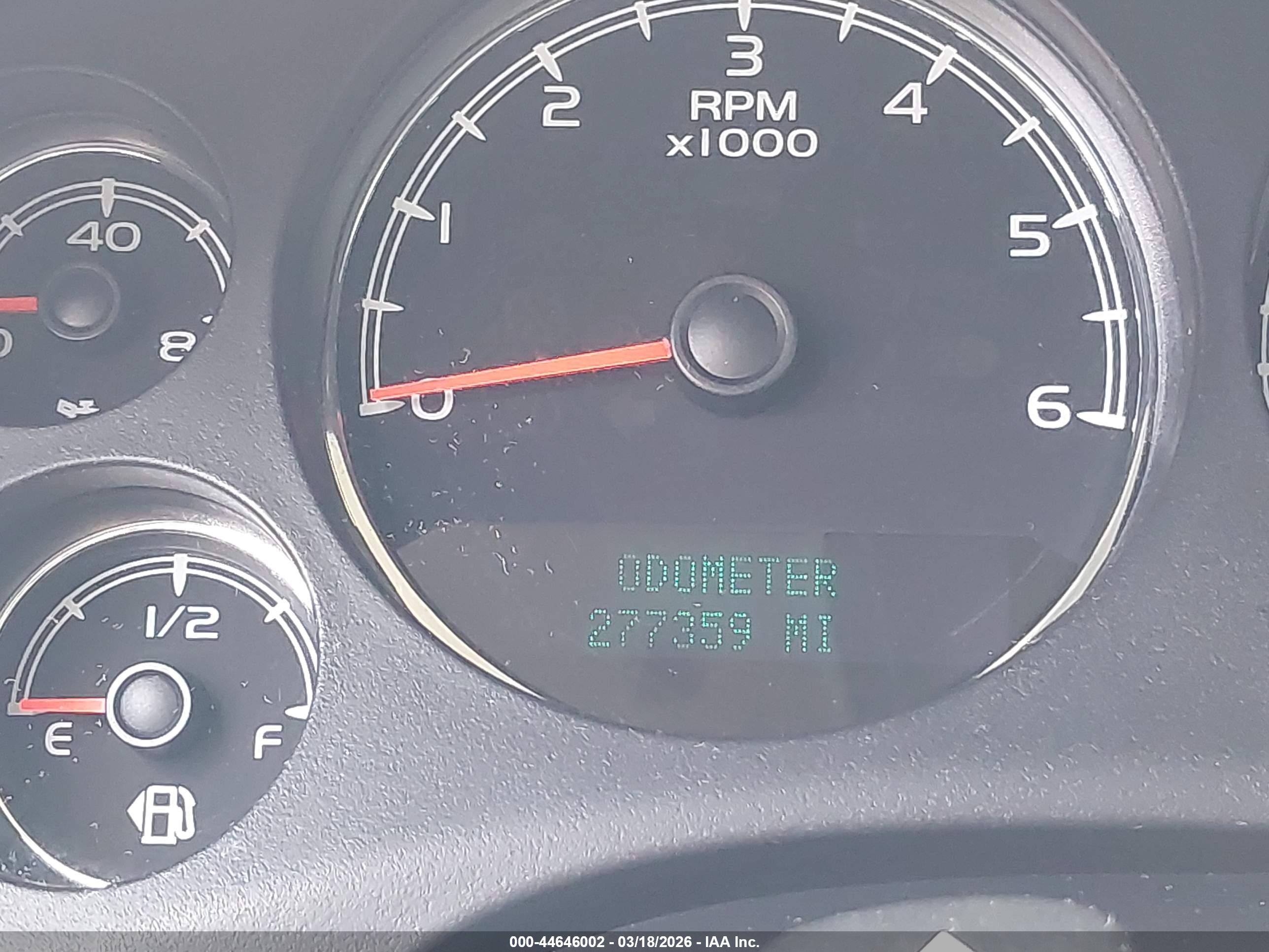 CHEVROLET TAHOE image 7