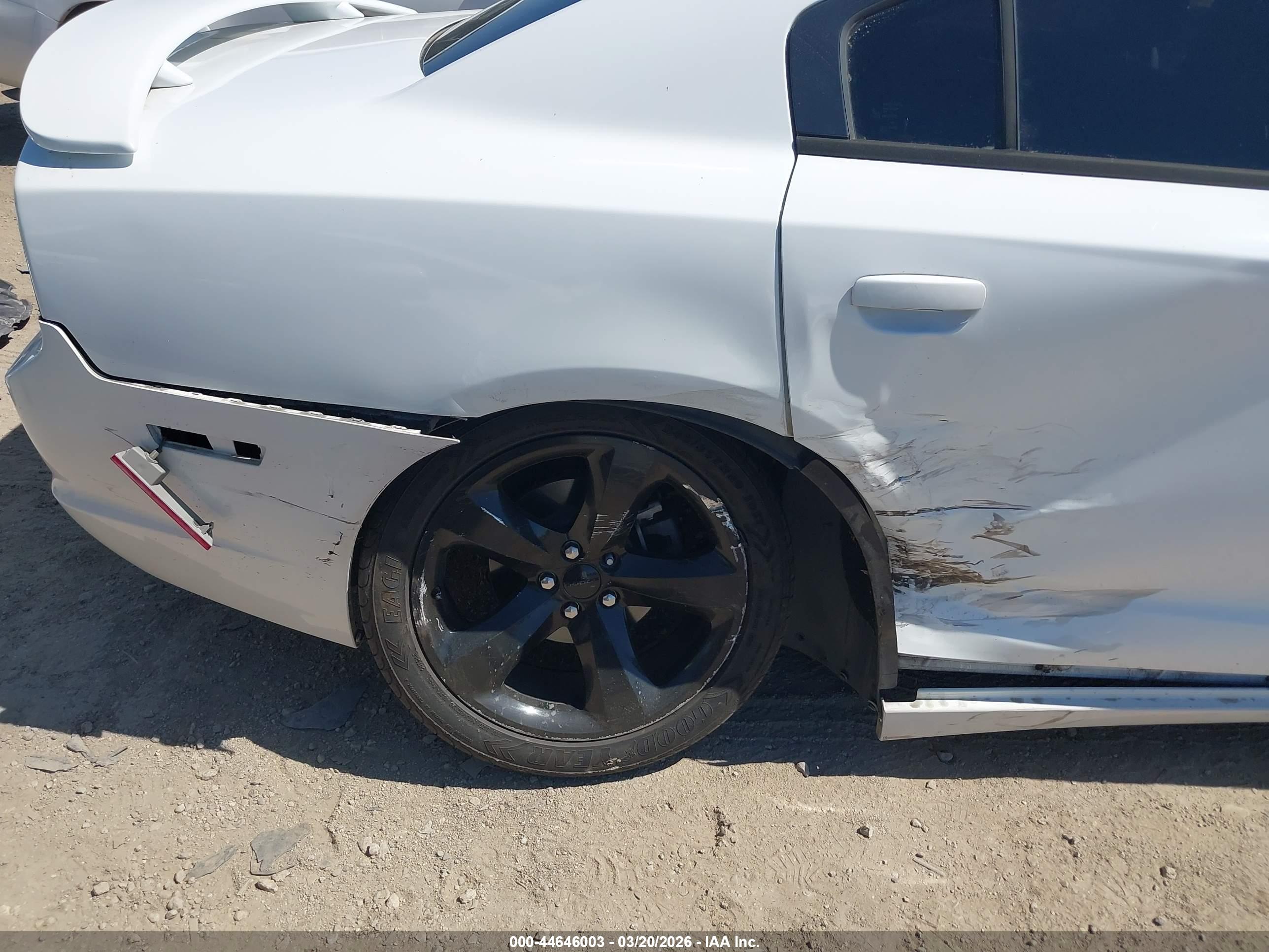 DODGE CHARGER image 6