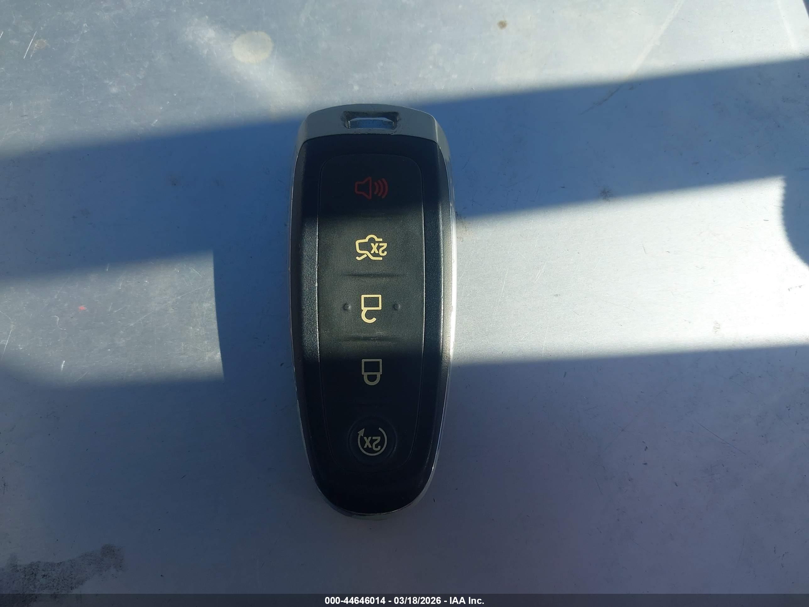 FORD ESCAPE image 11