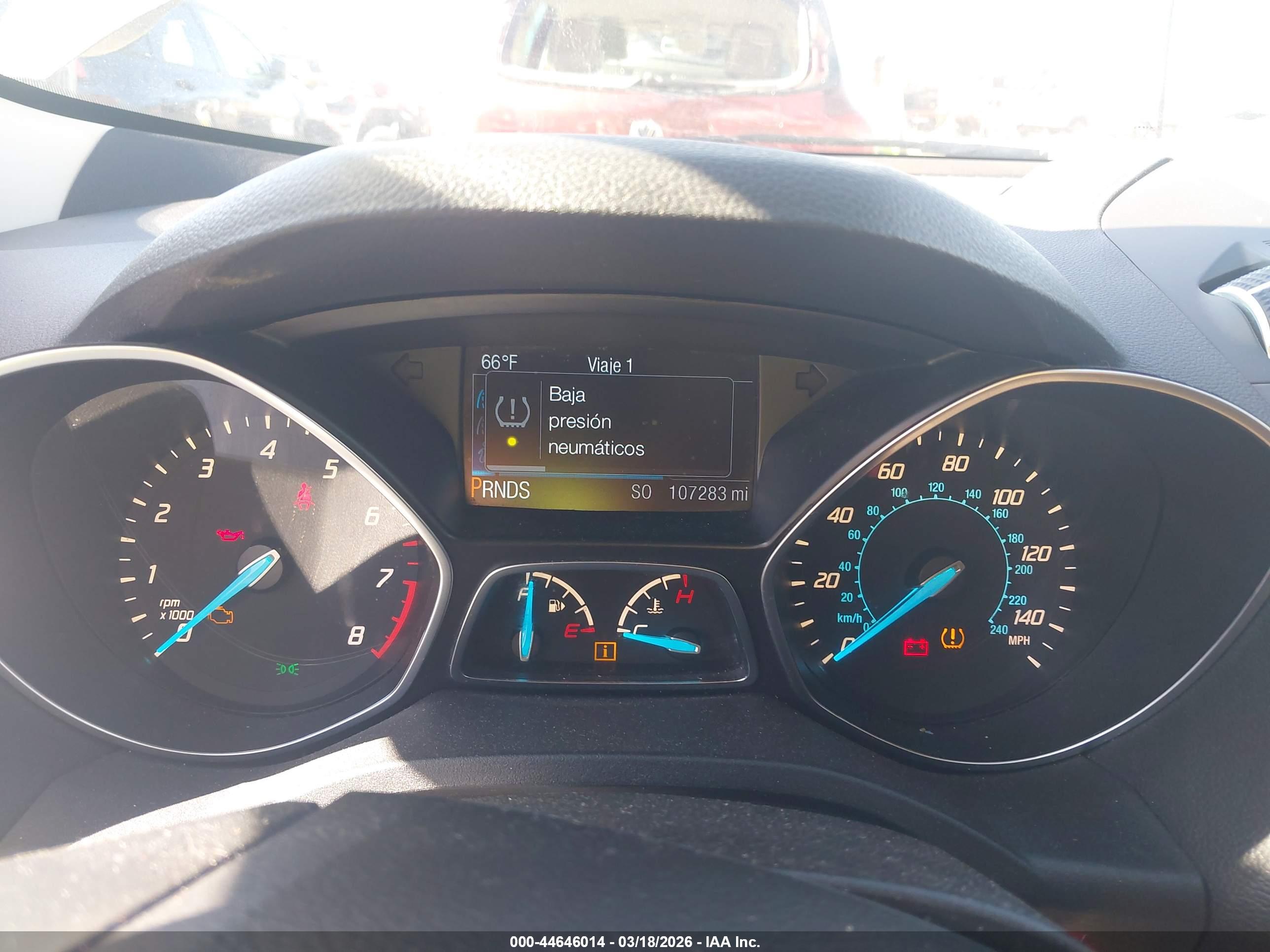 FORD ESCAPE image 7