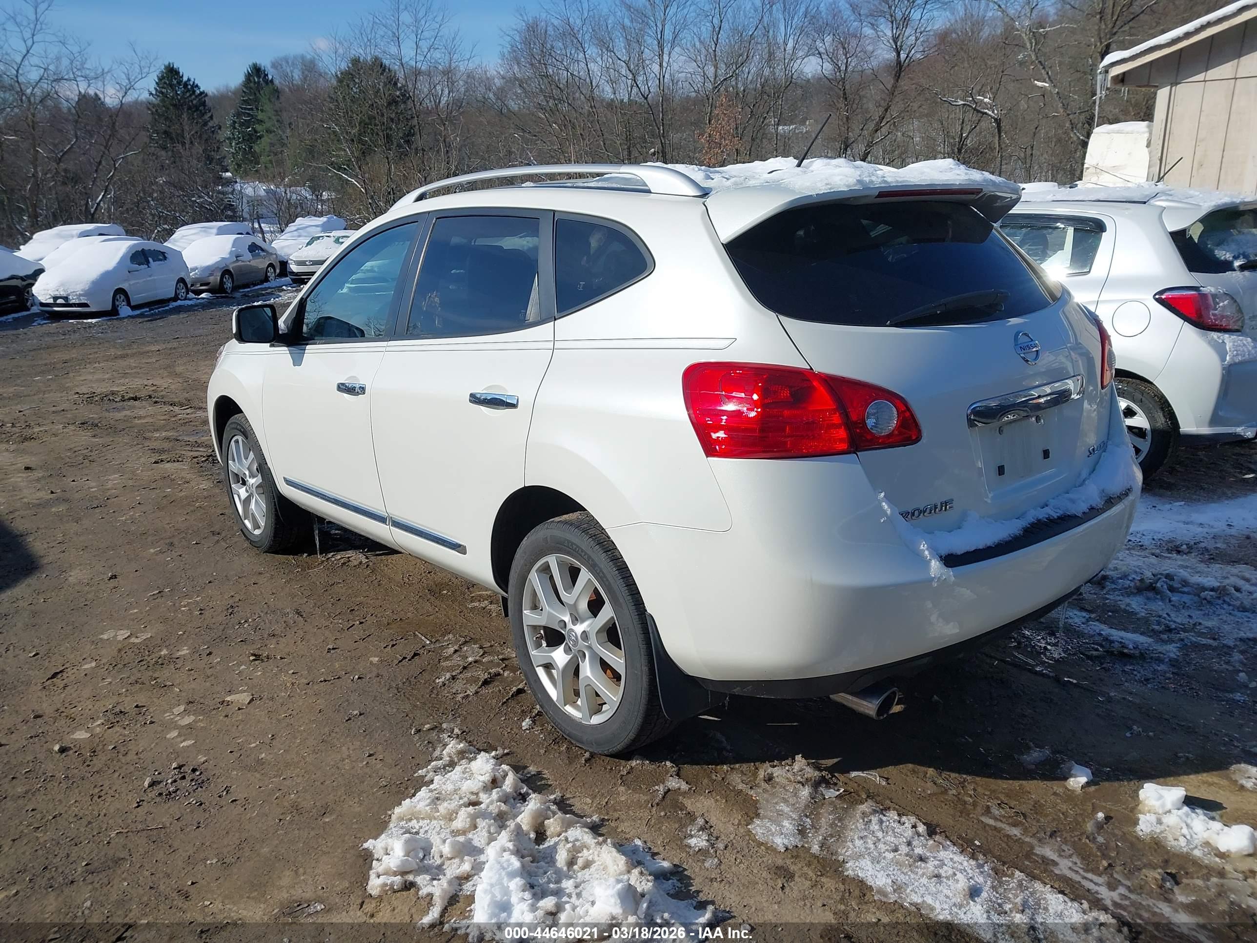 NISSAN ROGUE image 3