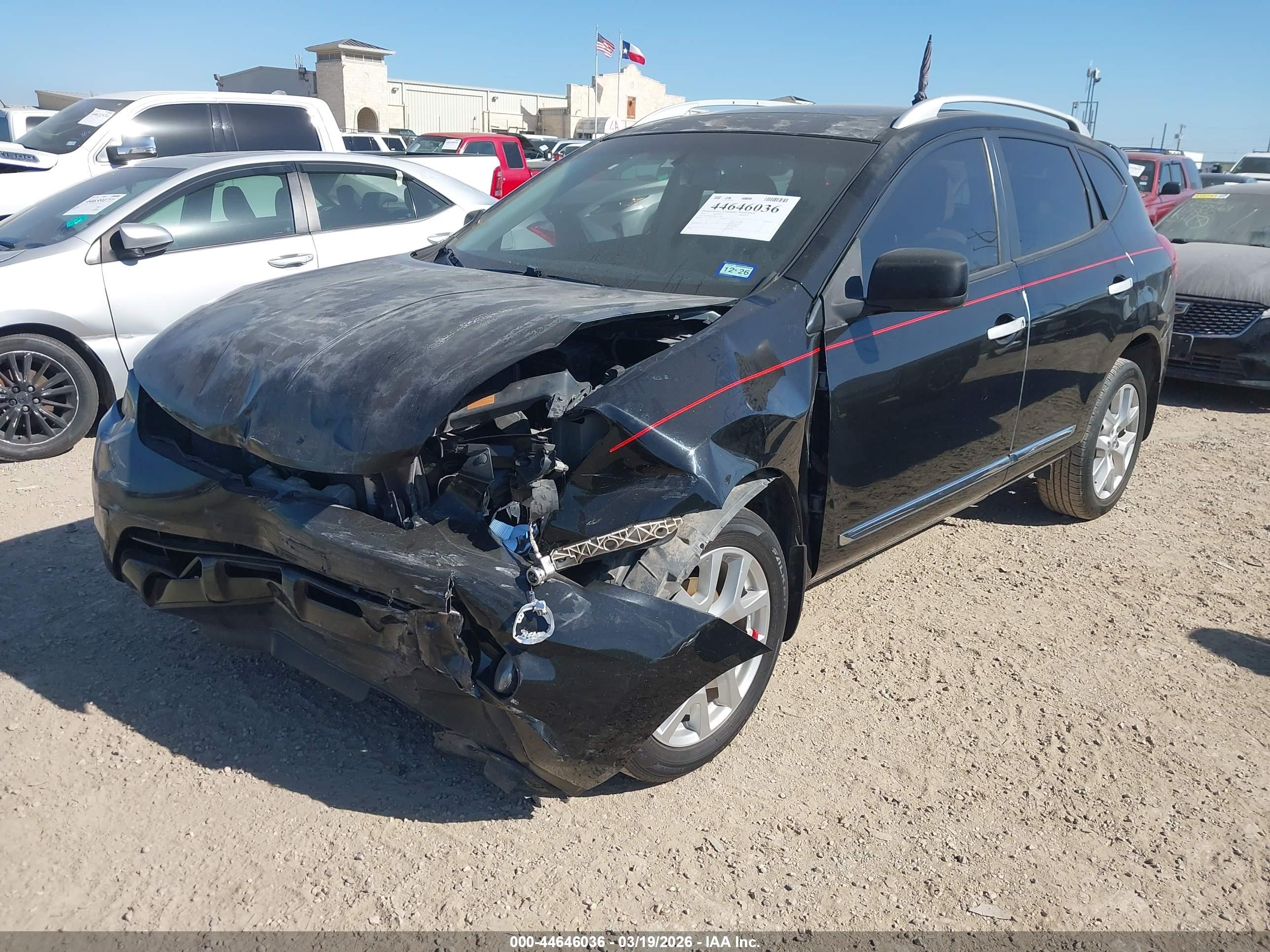 NISSAN ROGUE image 2
