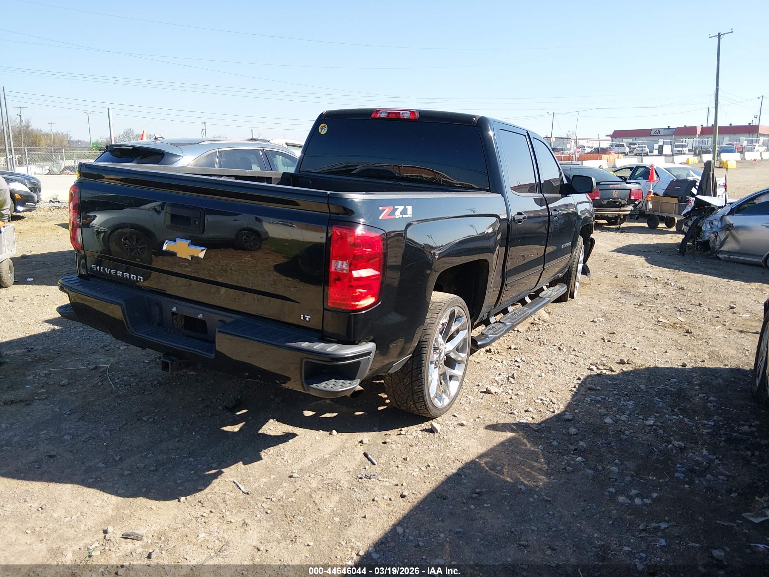 CHEVROLET SILVERADO image 4