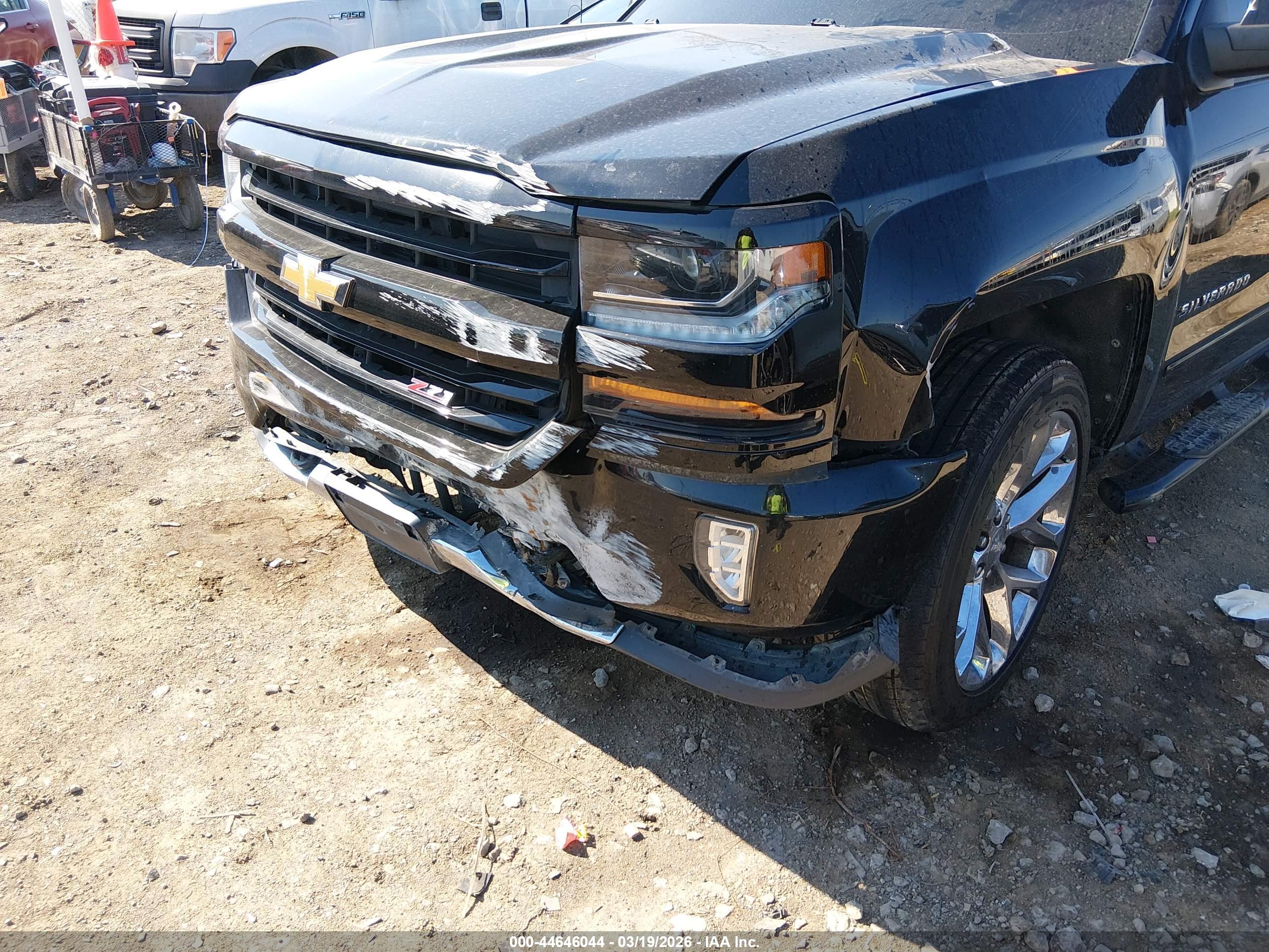 CHEVROLET SILVERADO image 6