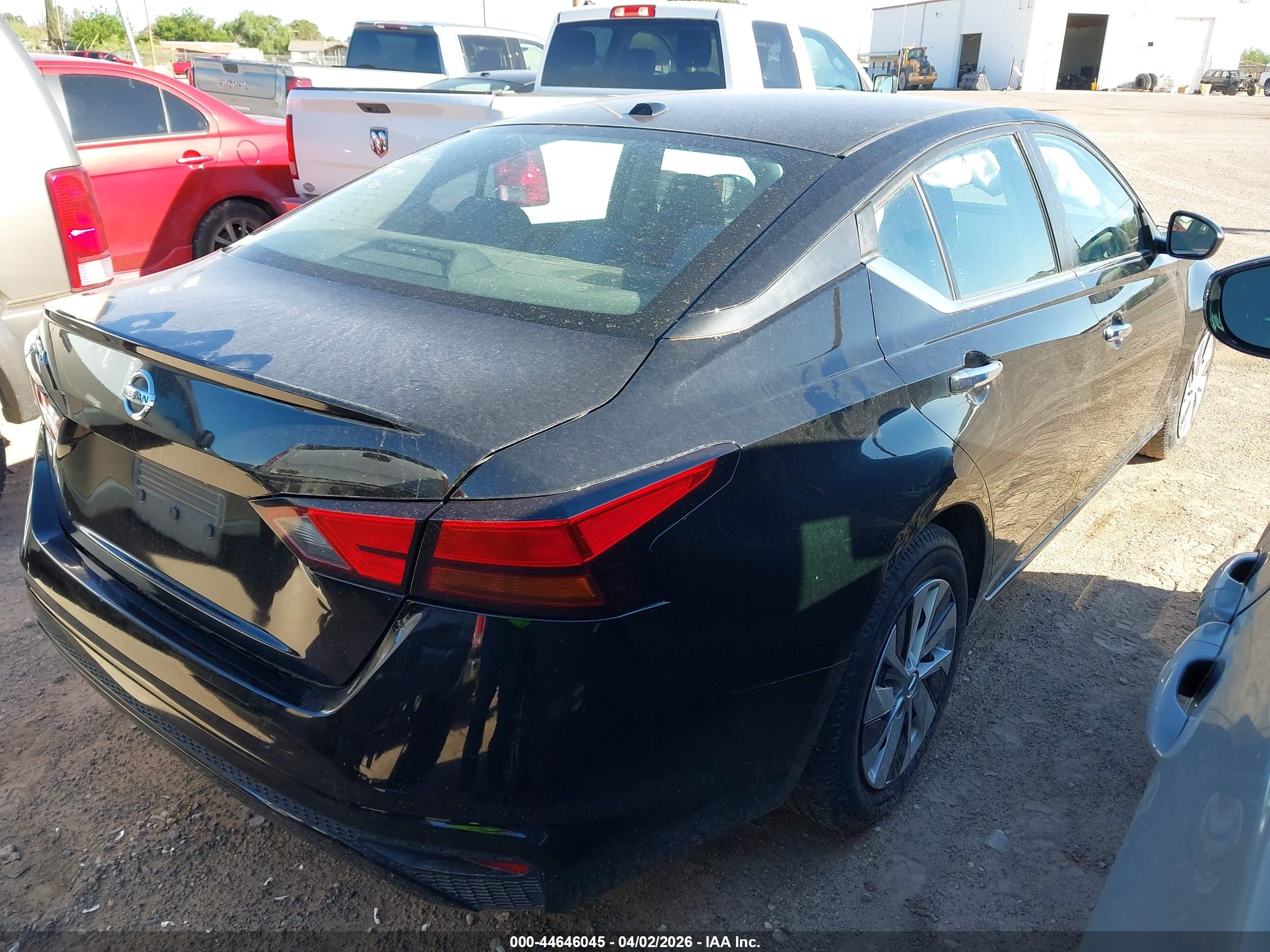 NISSAN ALTIMA image 4