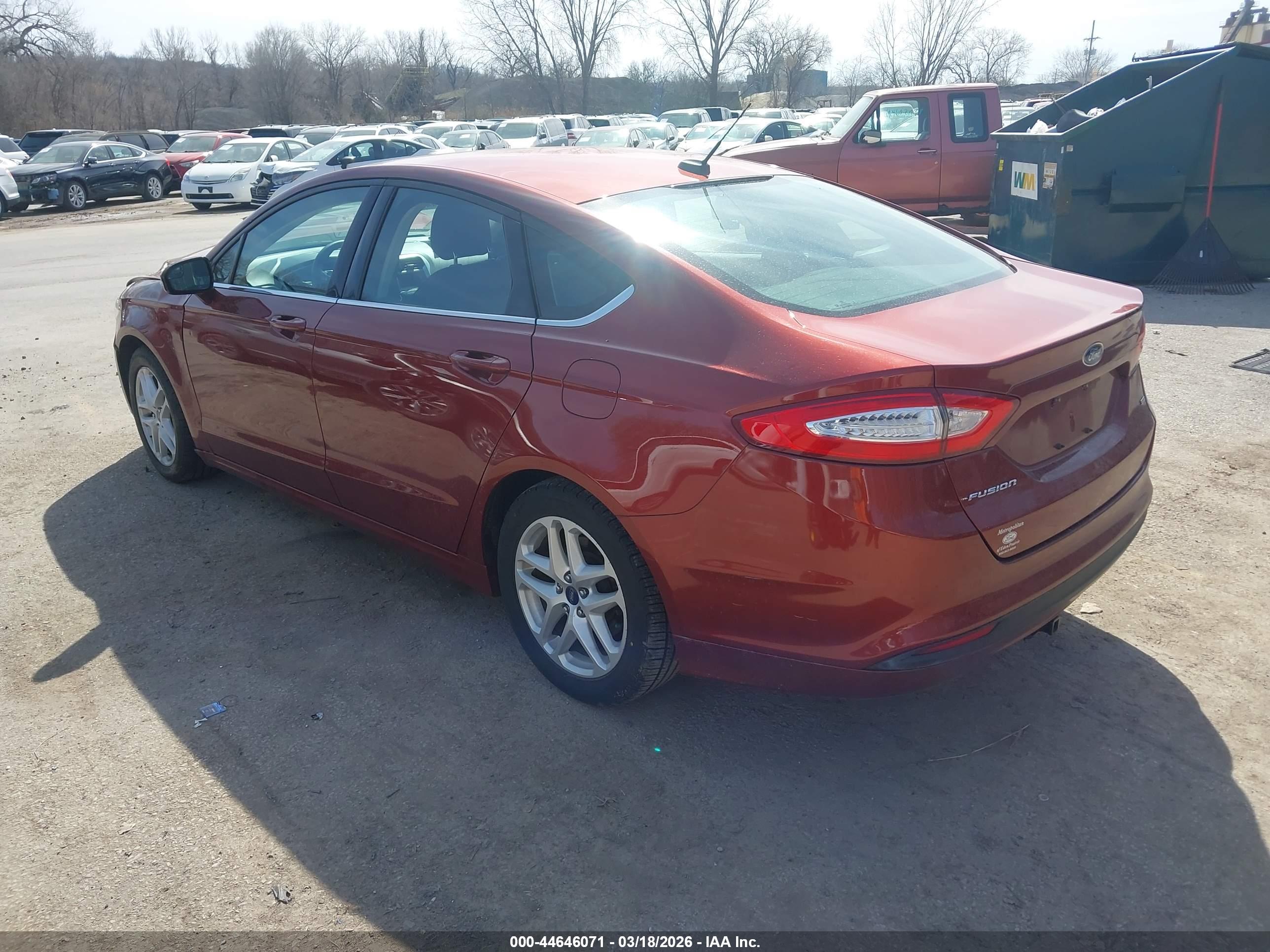 FORD FUSION image 3