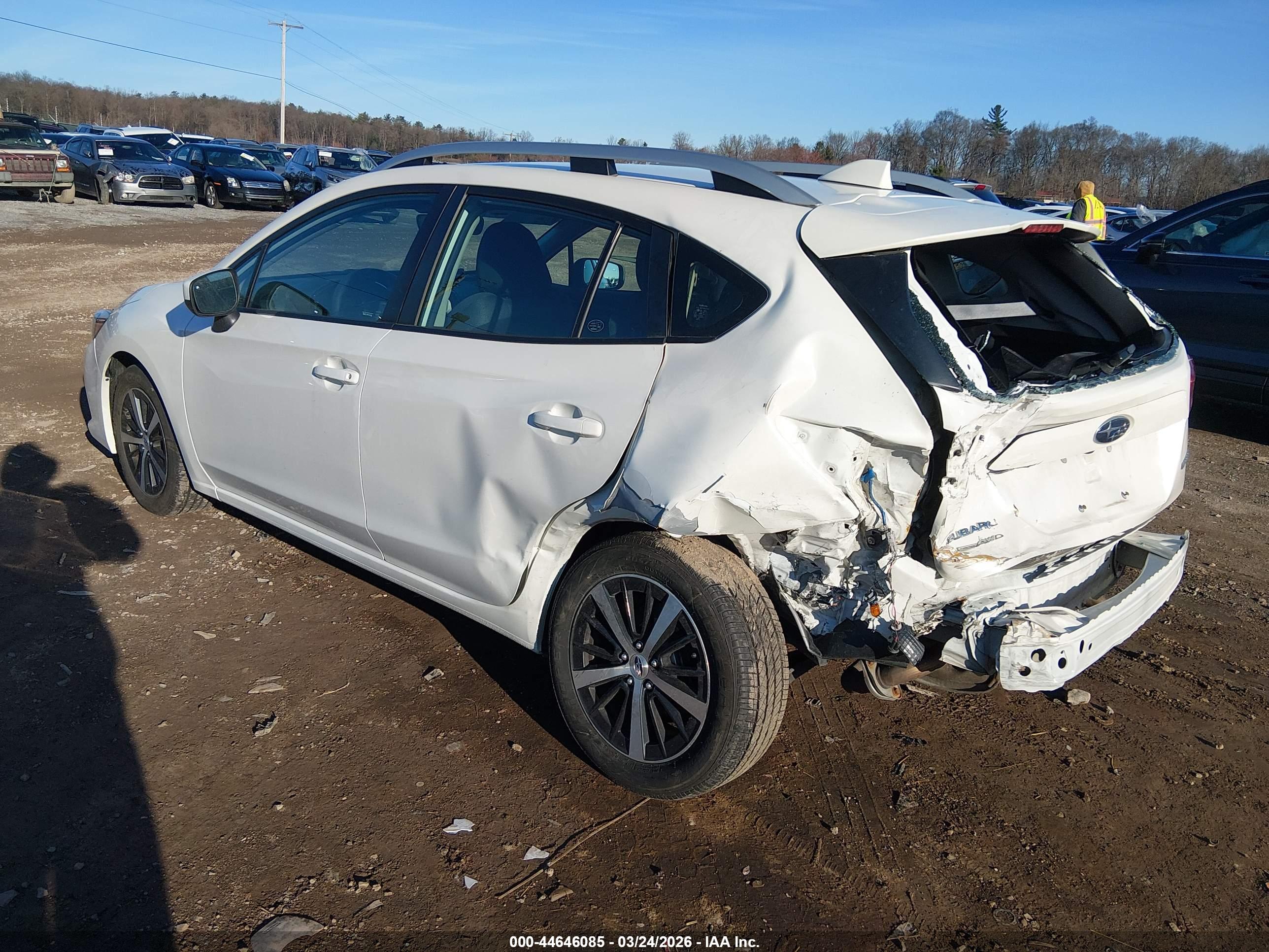SUBARU IMPREZA image 3