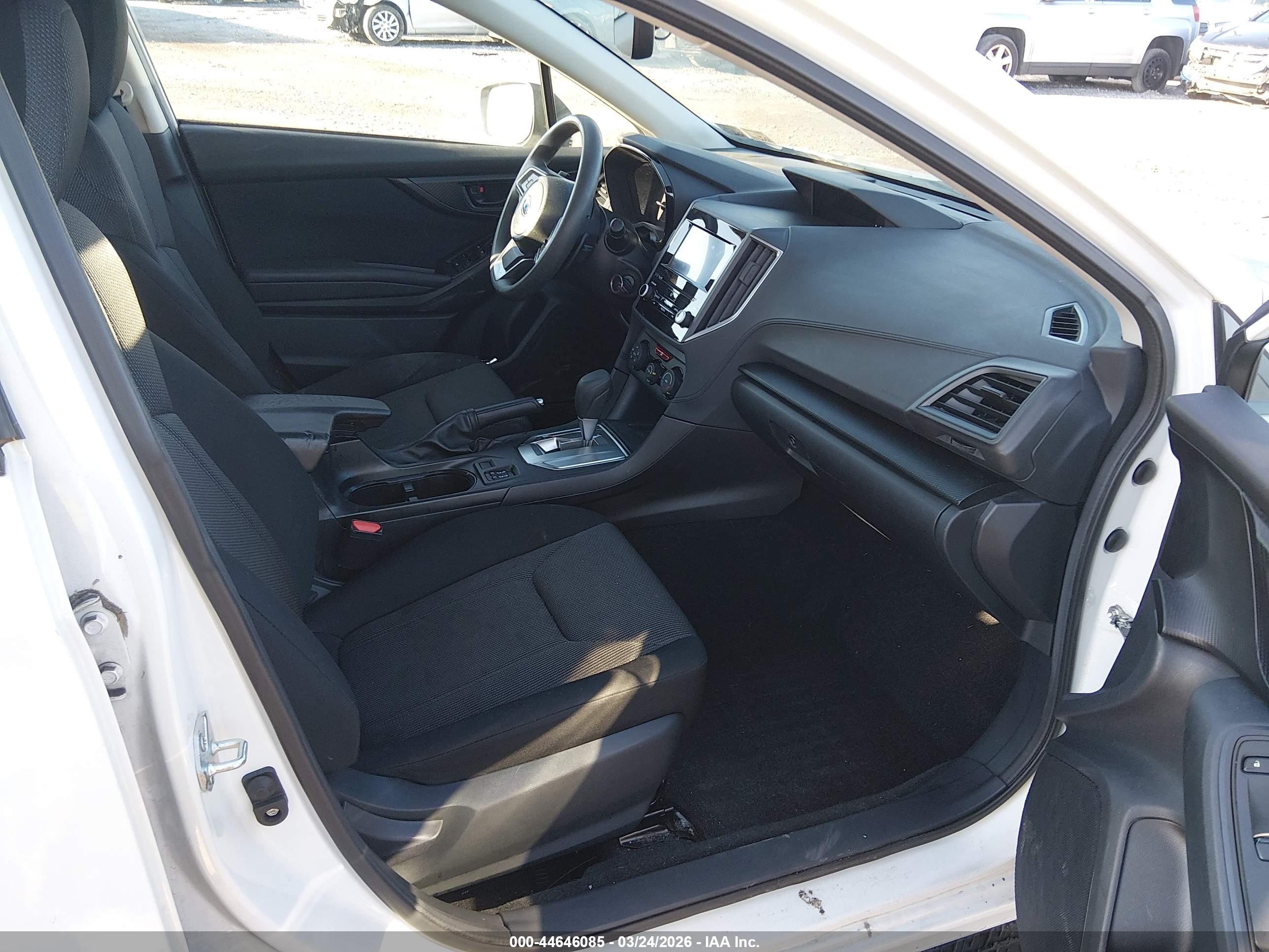 SUBARU IMPREZA image 5