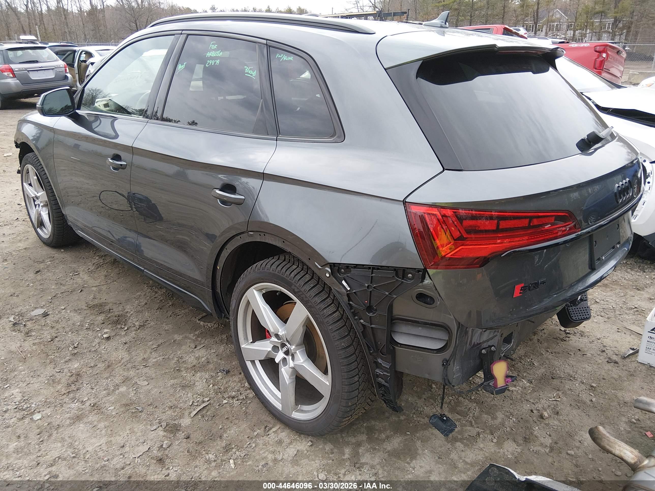 AUDI SQ5 image 3