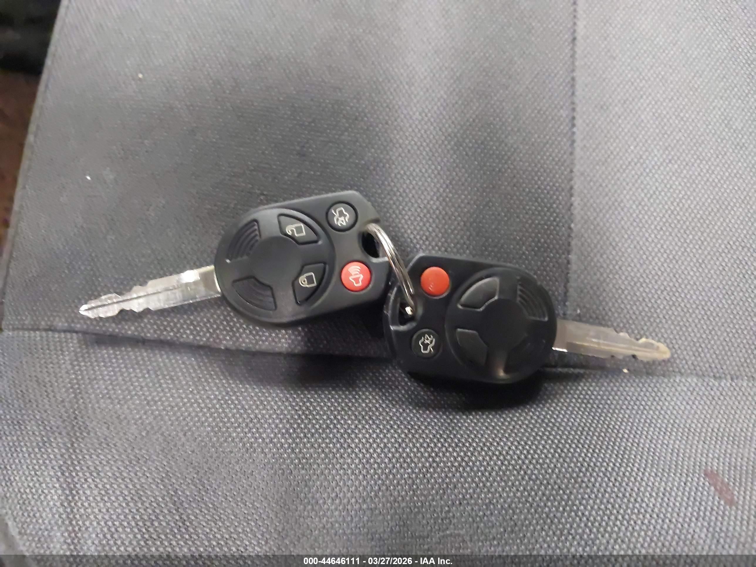 FORD ESCAPE image 11