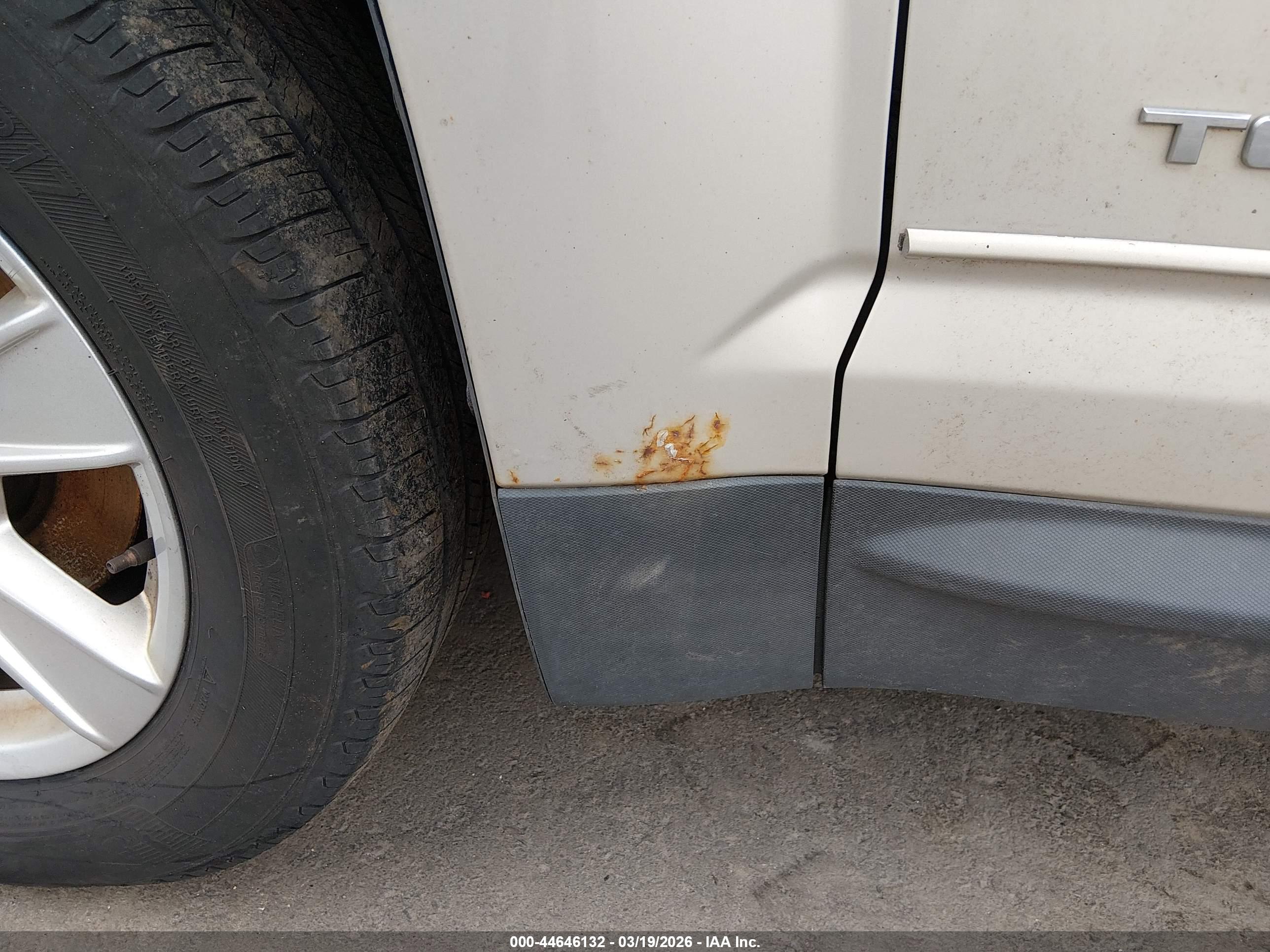 GMC TERRAIN image 6