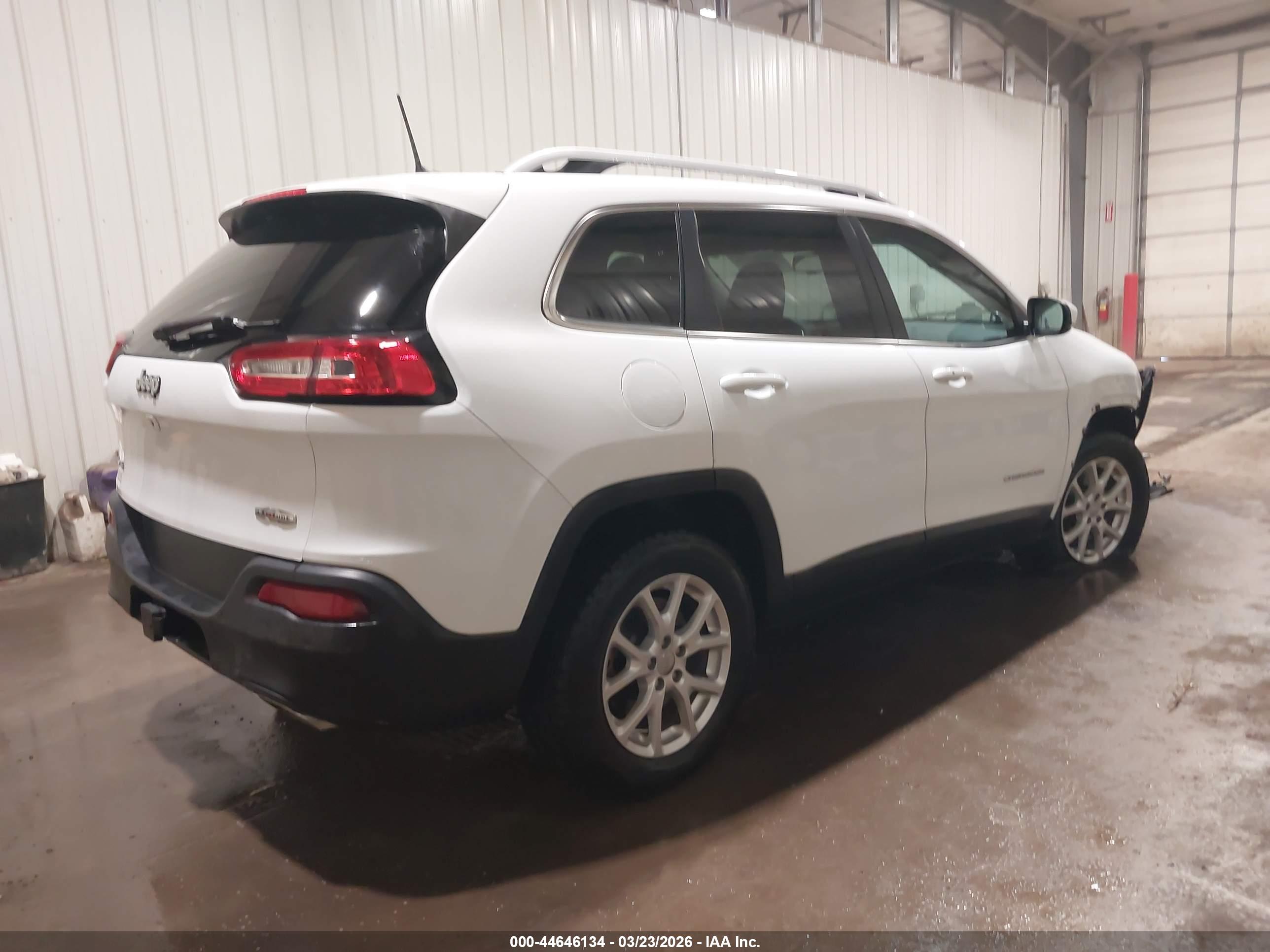 JEEP CHEROKEE image 4