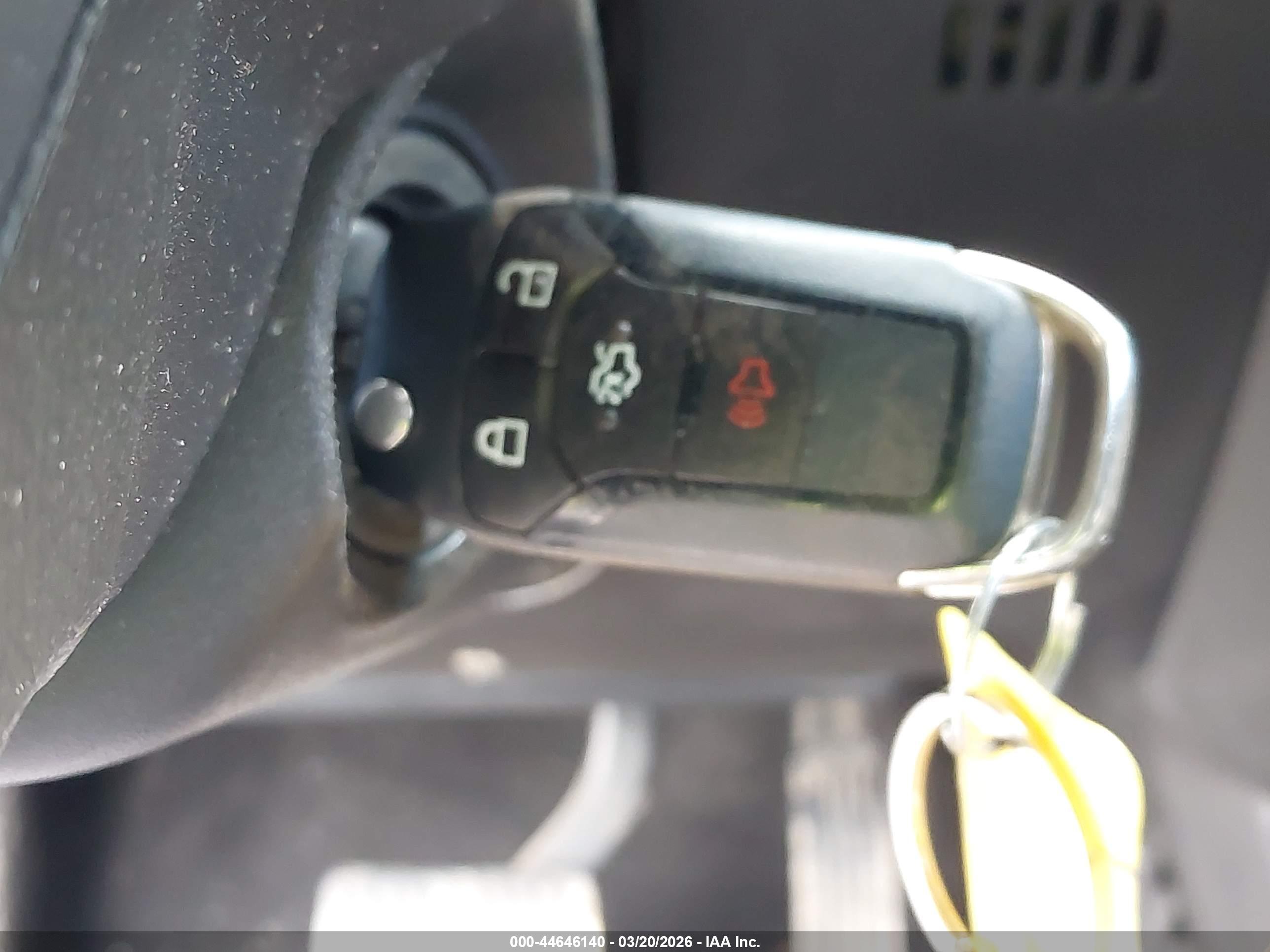 FORD FUSION image 11