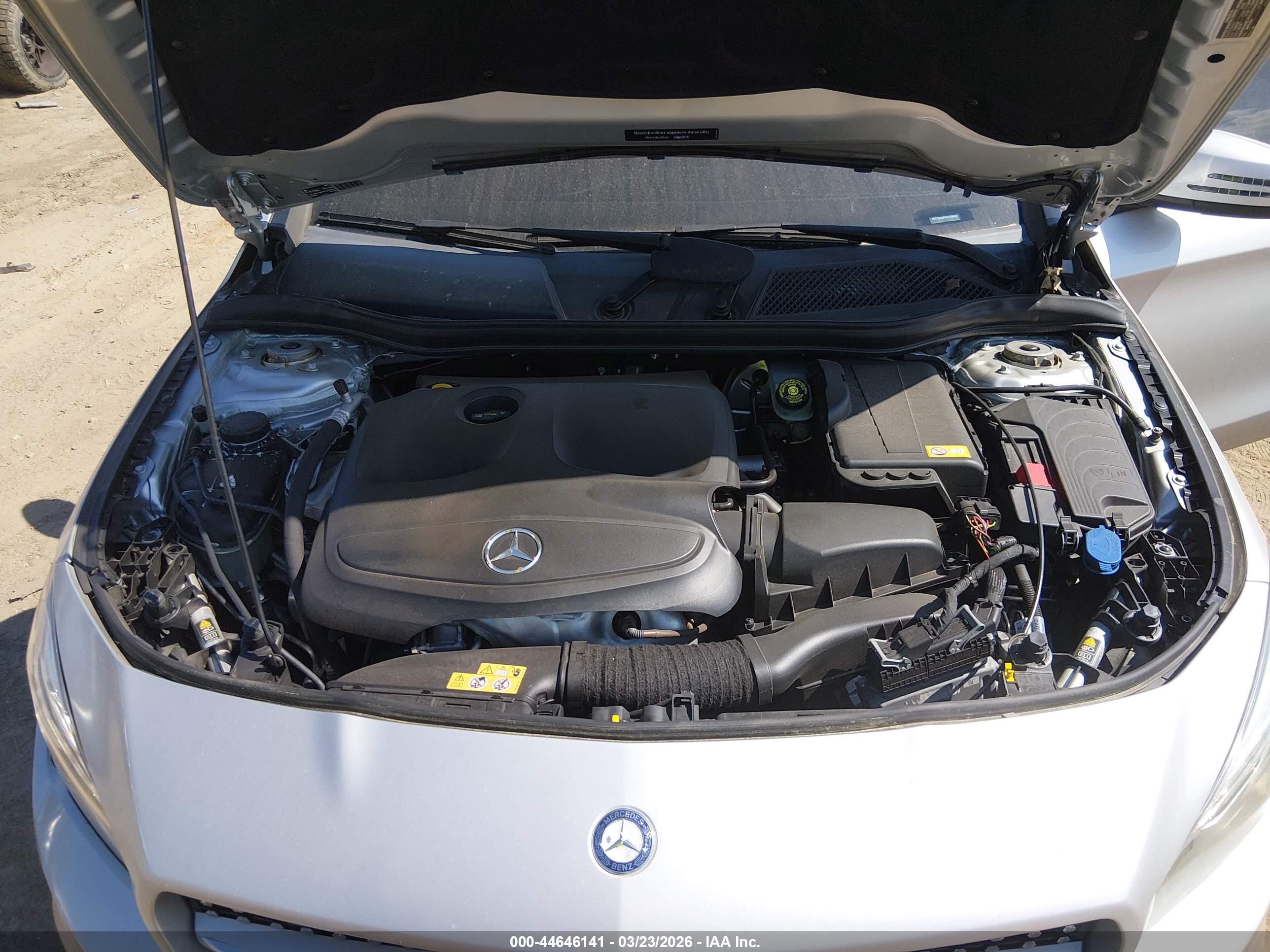 MERCEDES-BENZ CLA image 10