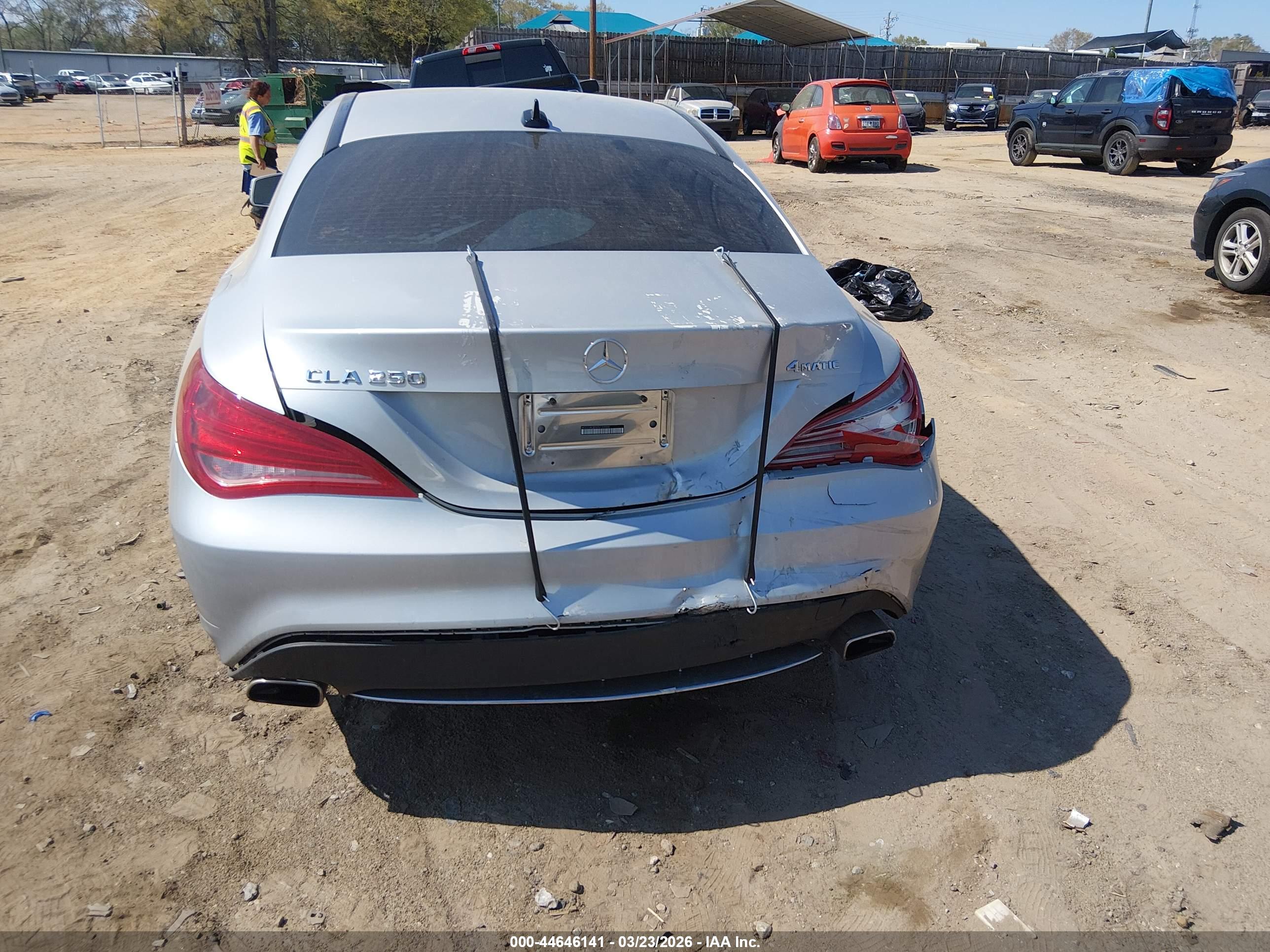 MERCEDES-BENZ CLA image 6