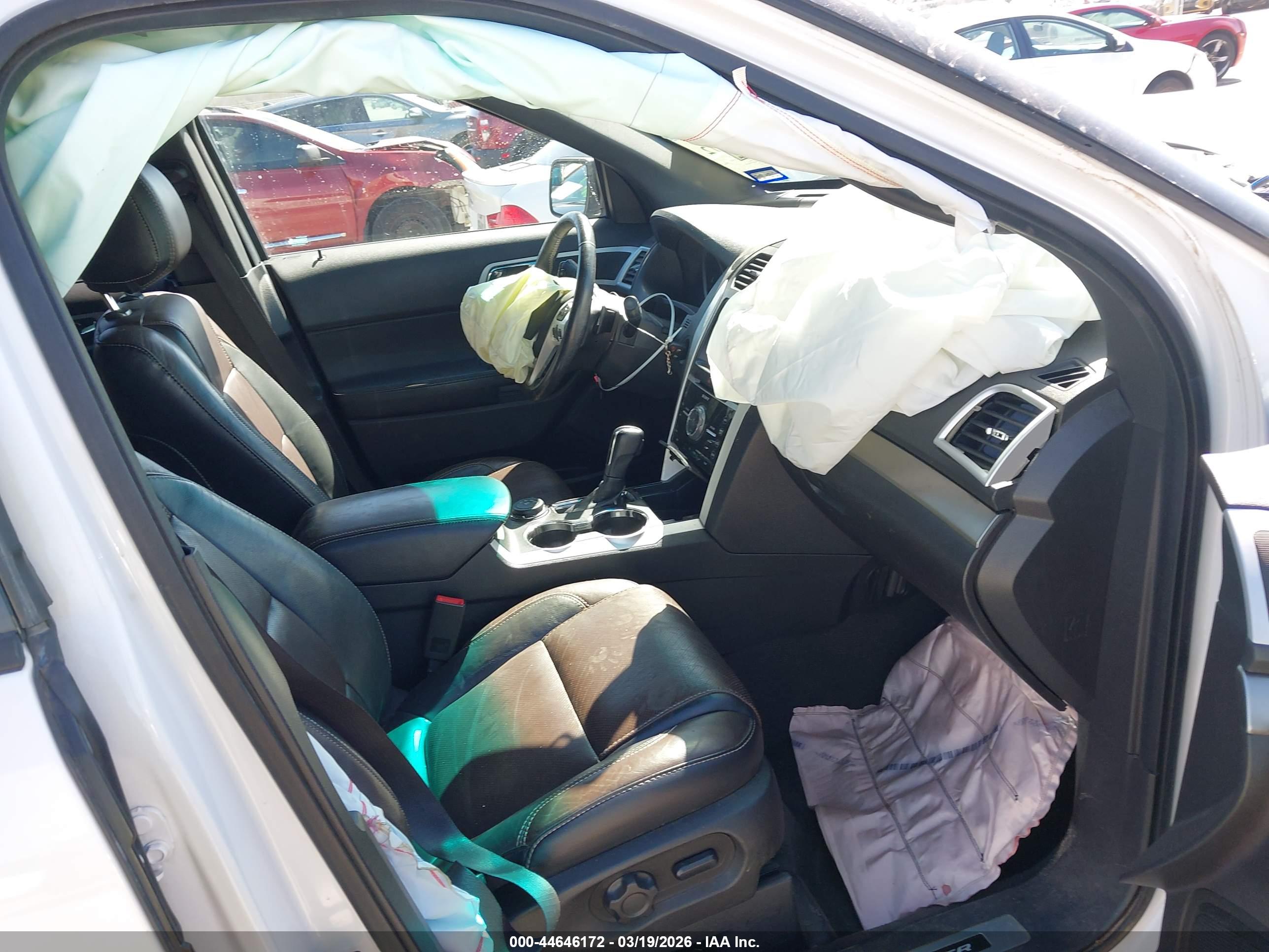 FORD EXPLORER image 5