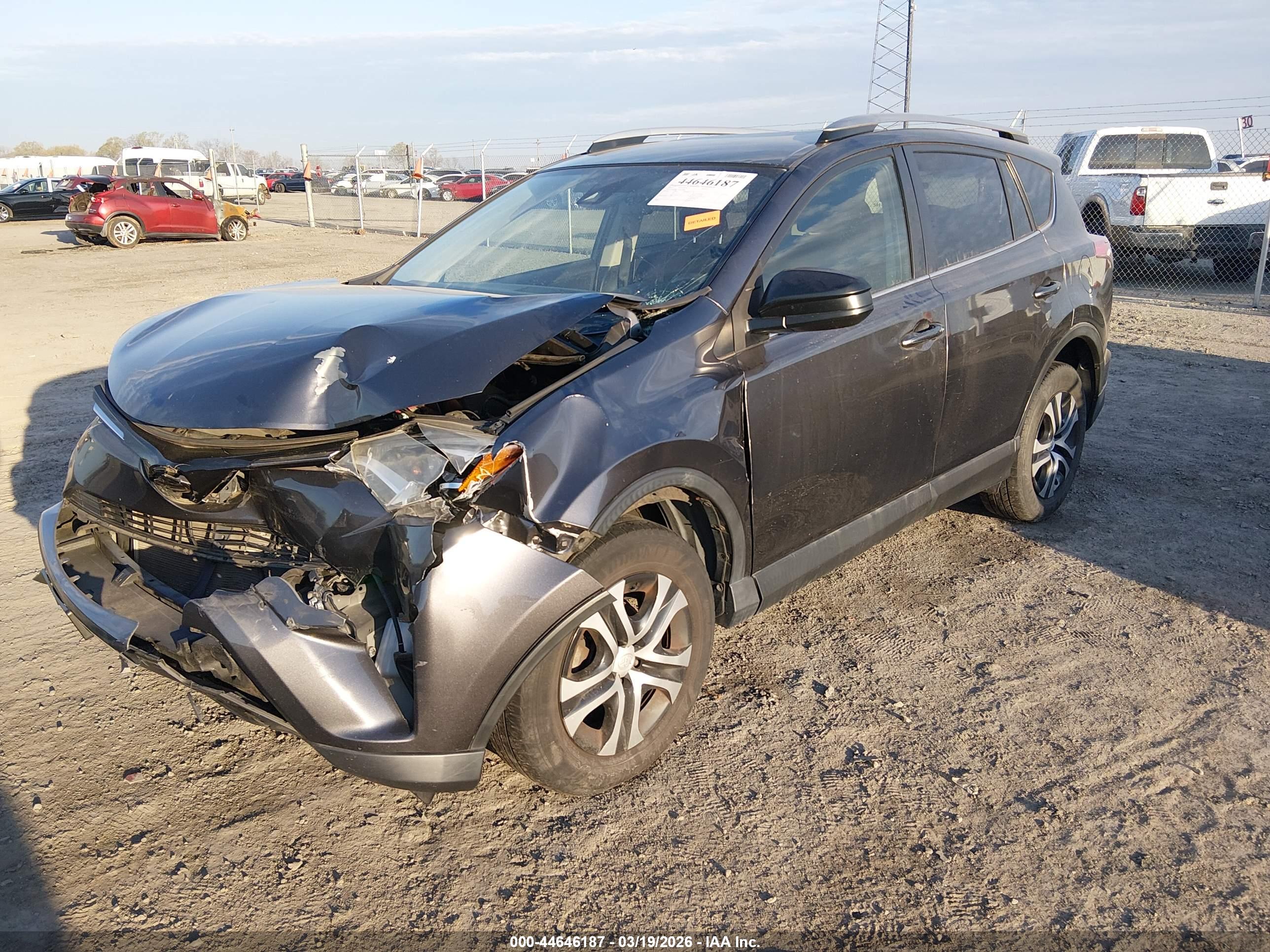 TOYOTA RAV4 image 2