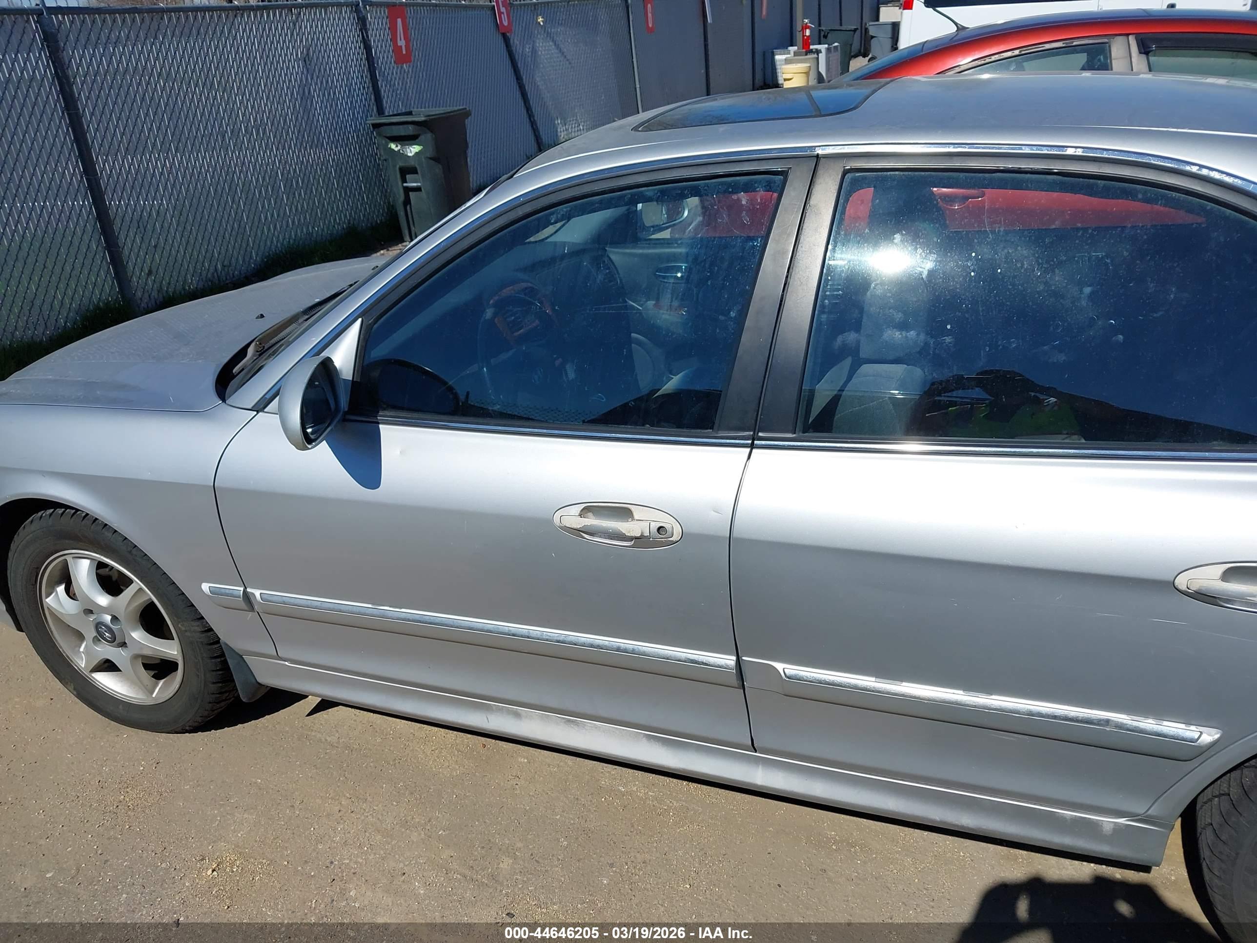 HYUNDAI SONATA image 6