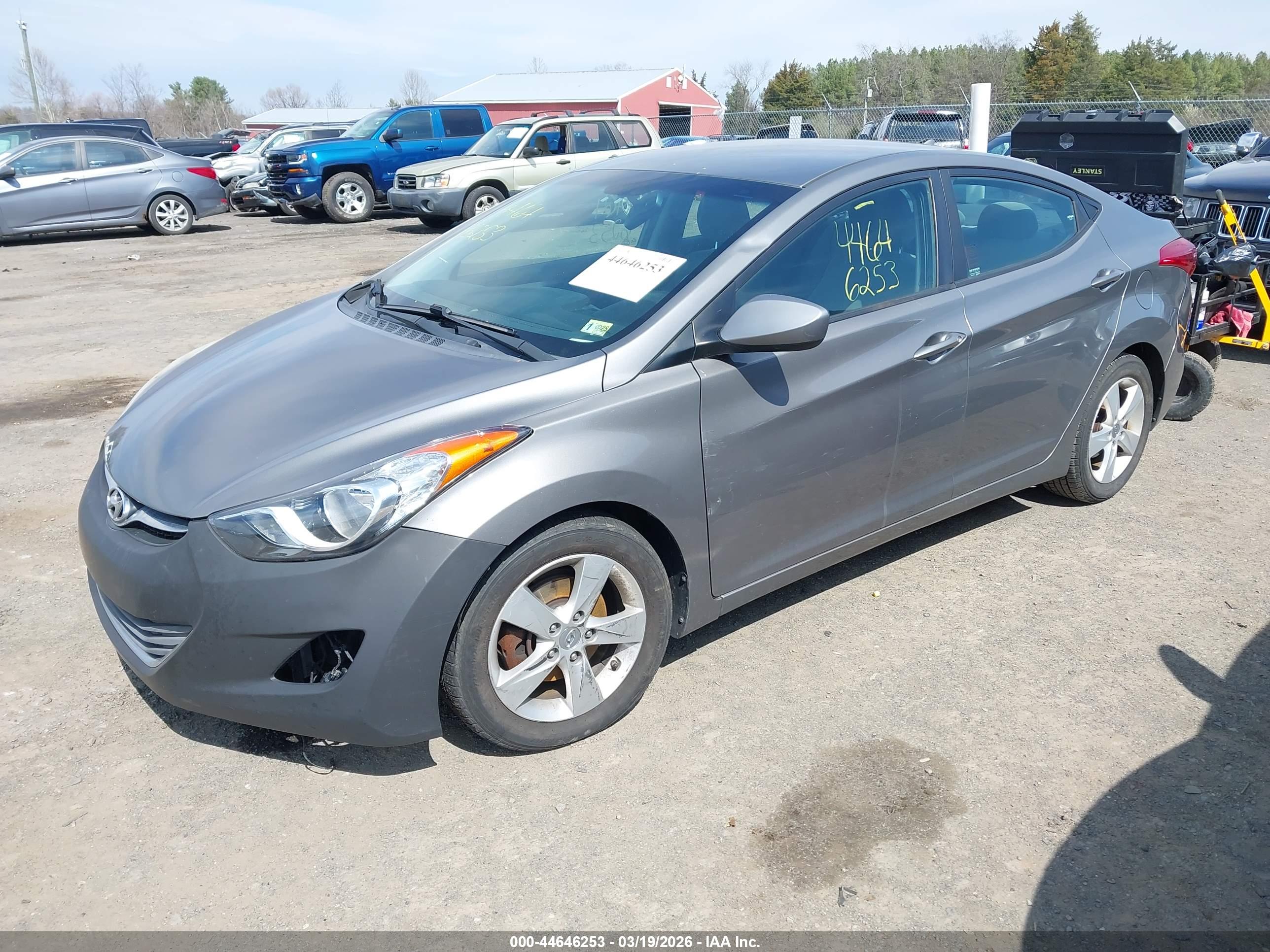 HYUNDAI ELANTRA image 2