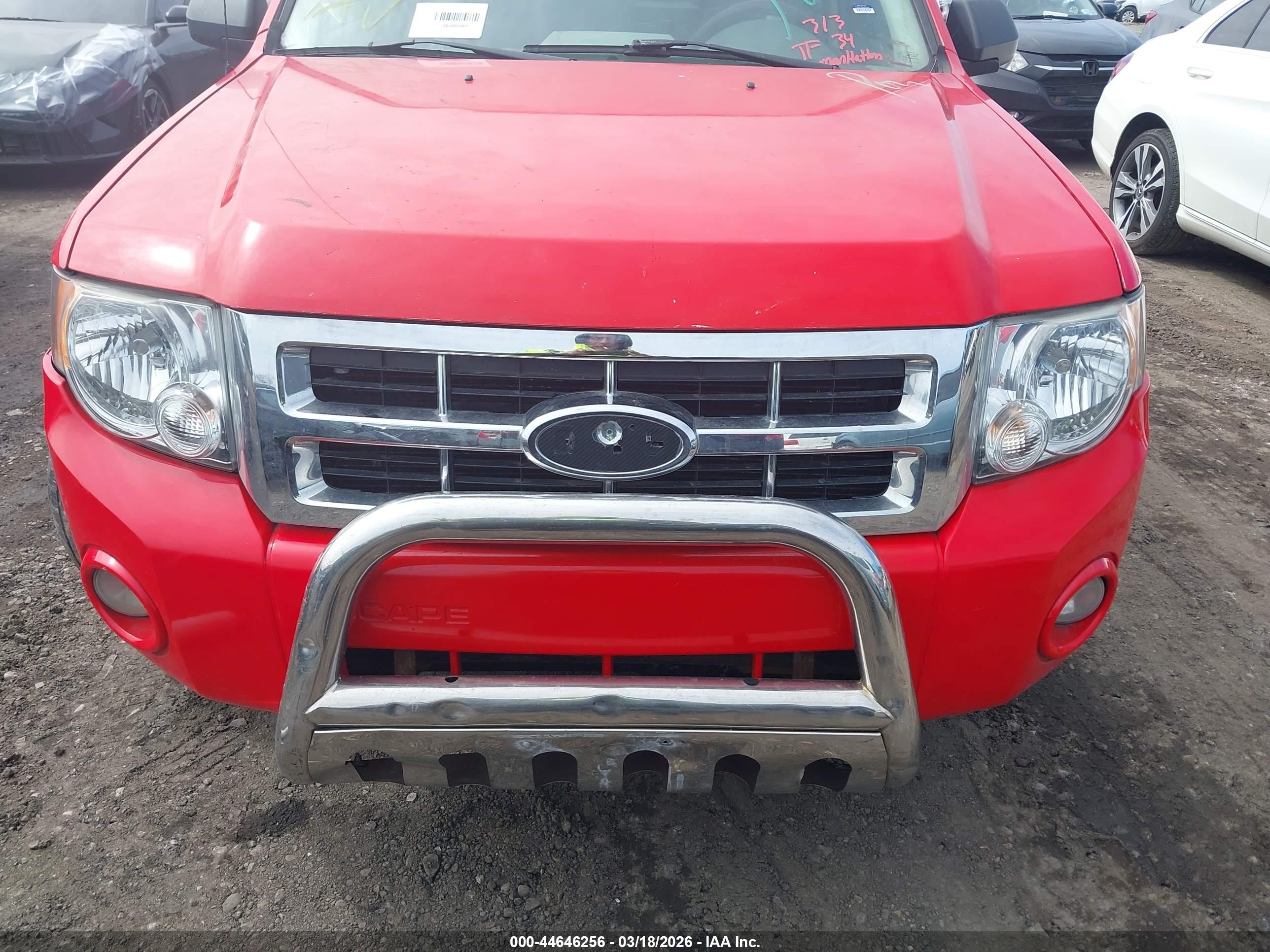 FORD ESCAPE image 6