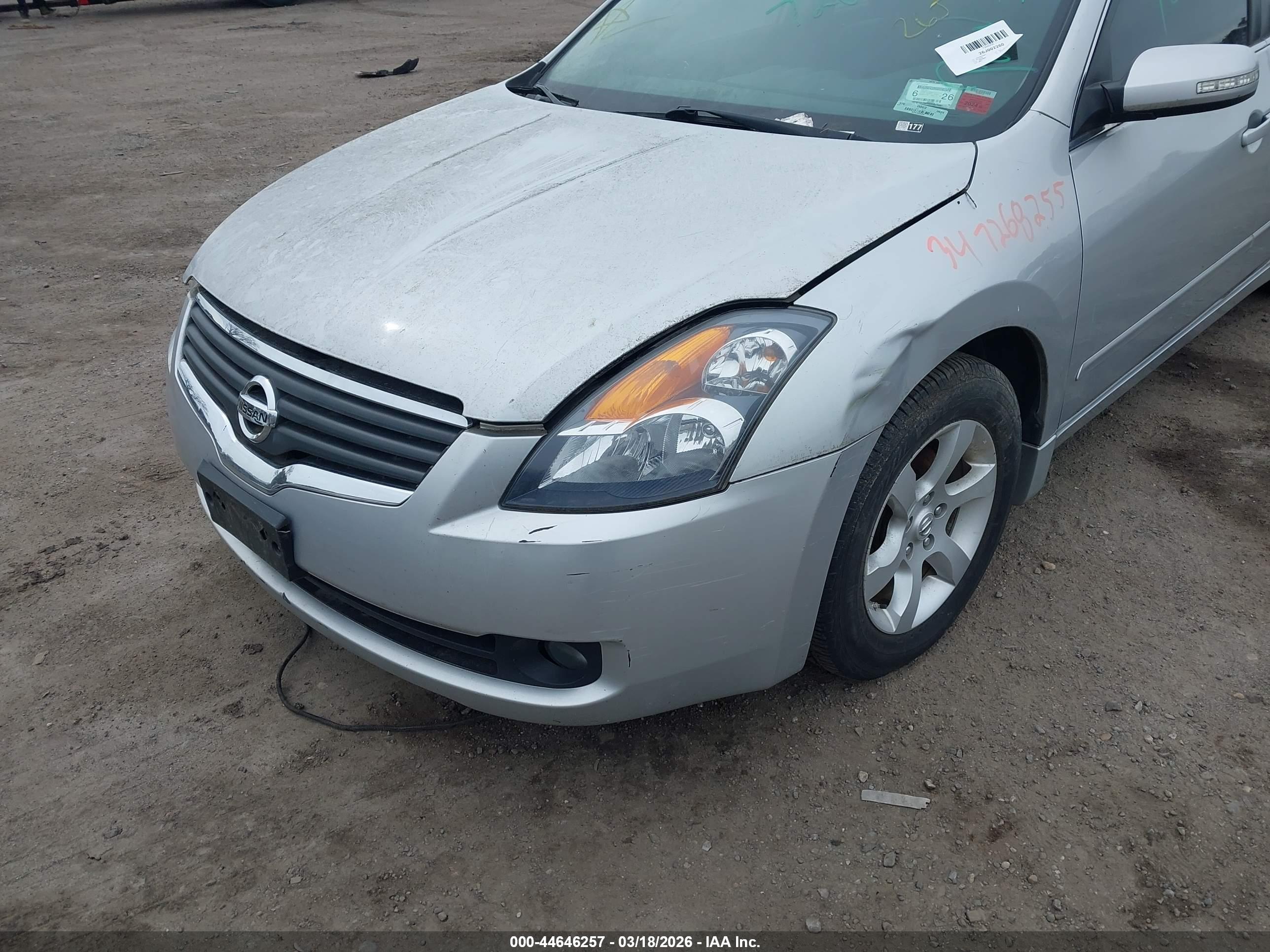 NISSAN ALTIMA image 6