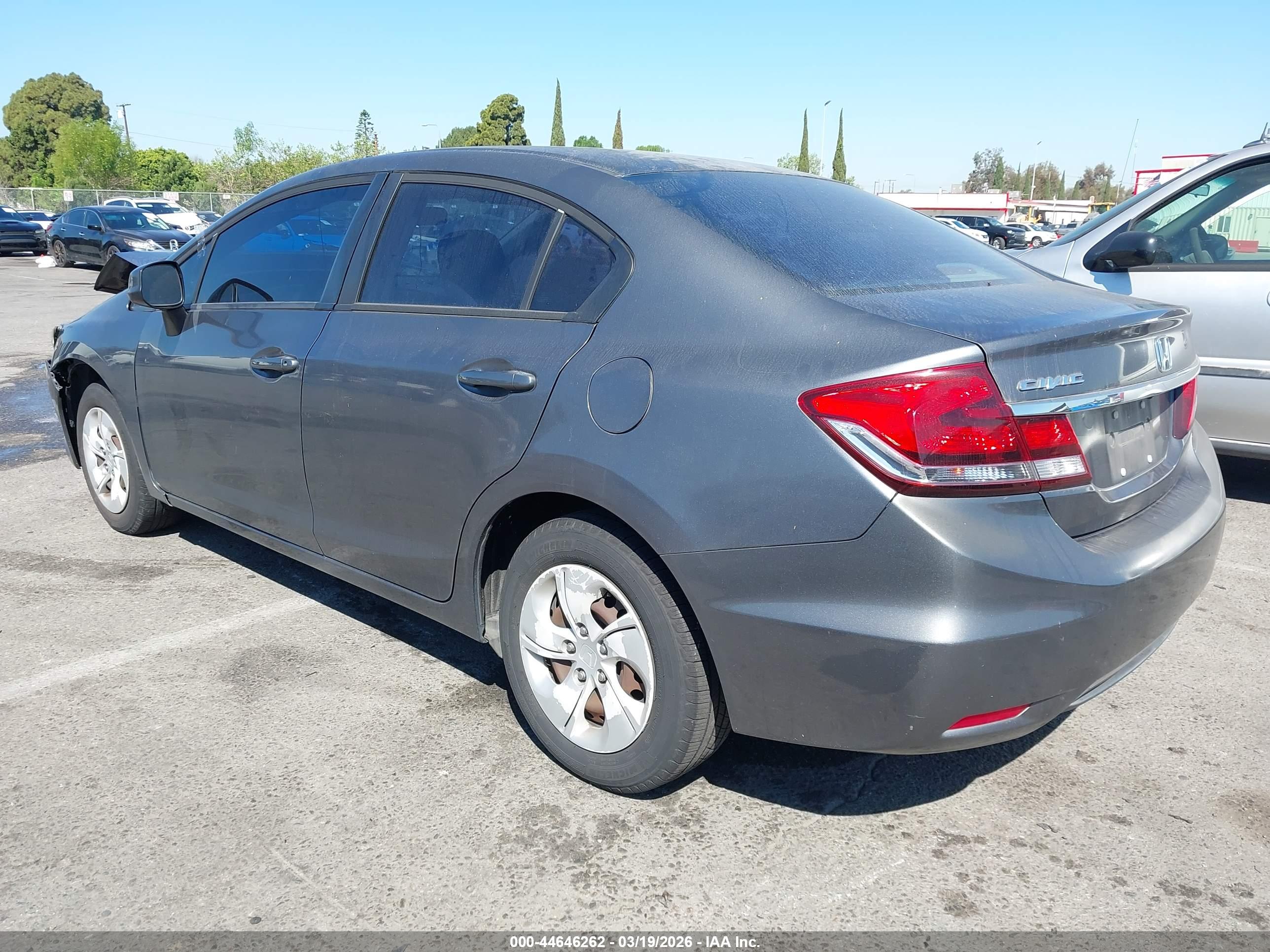 HONDA CIVIC image 3