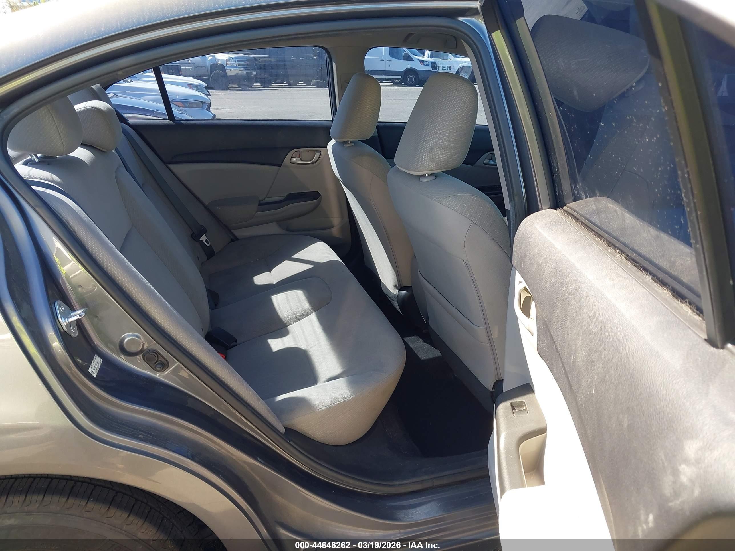HONDA CIVIC image 8