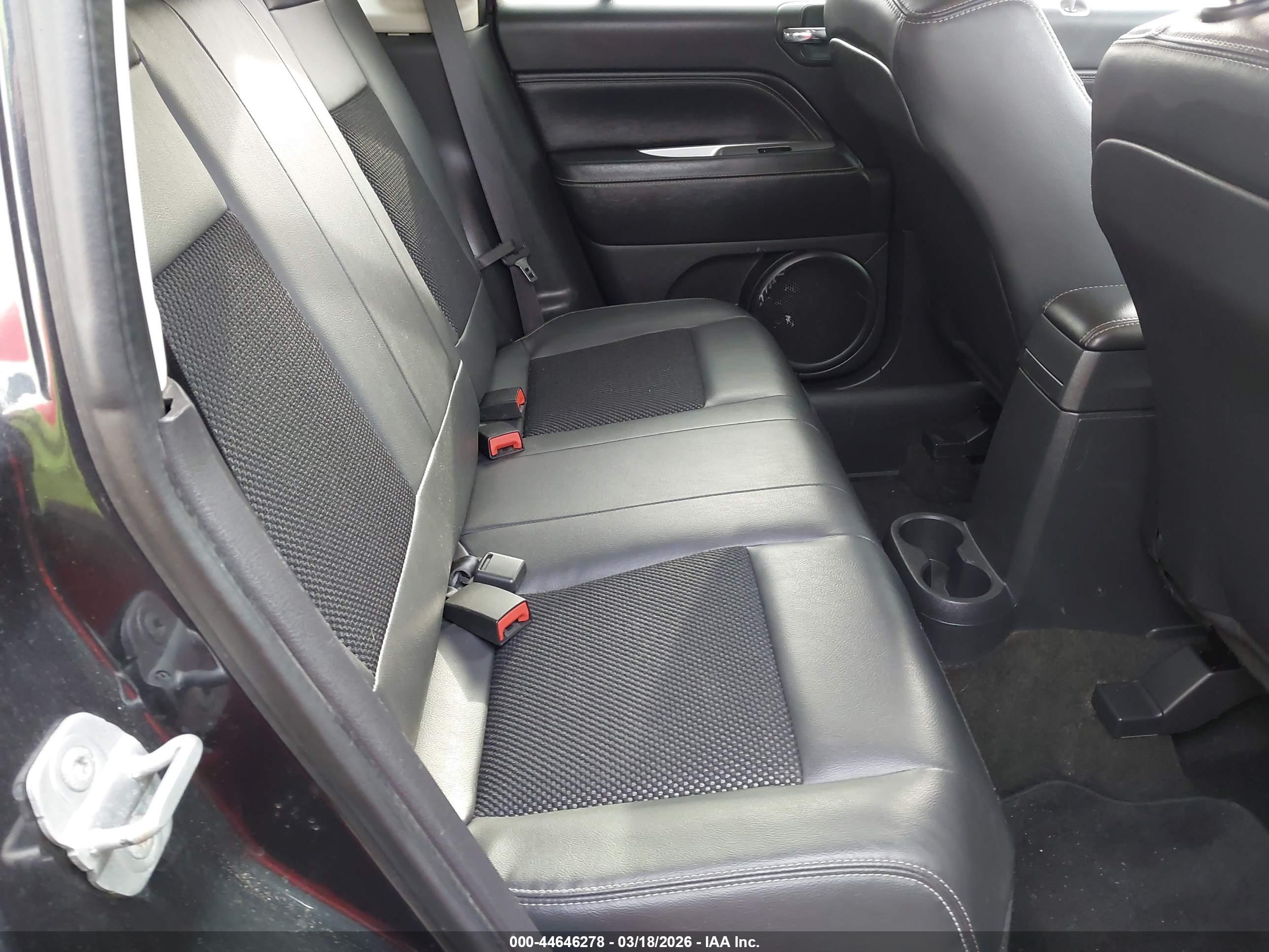 JEEP COMPASS image 8