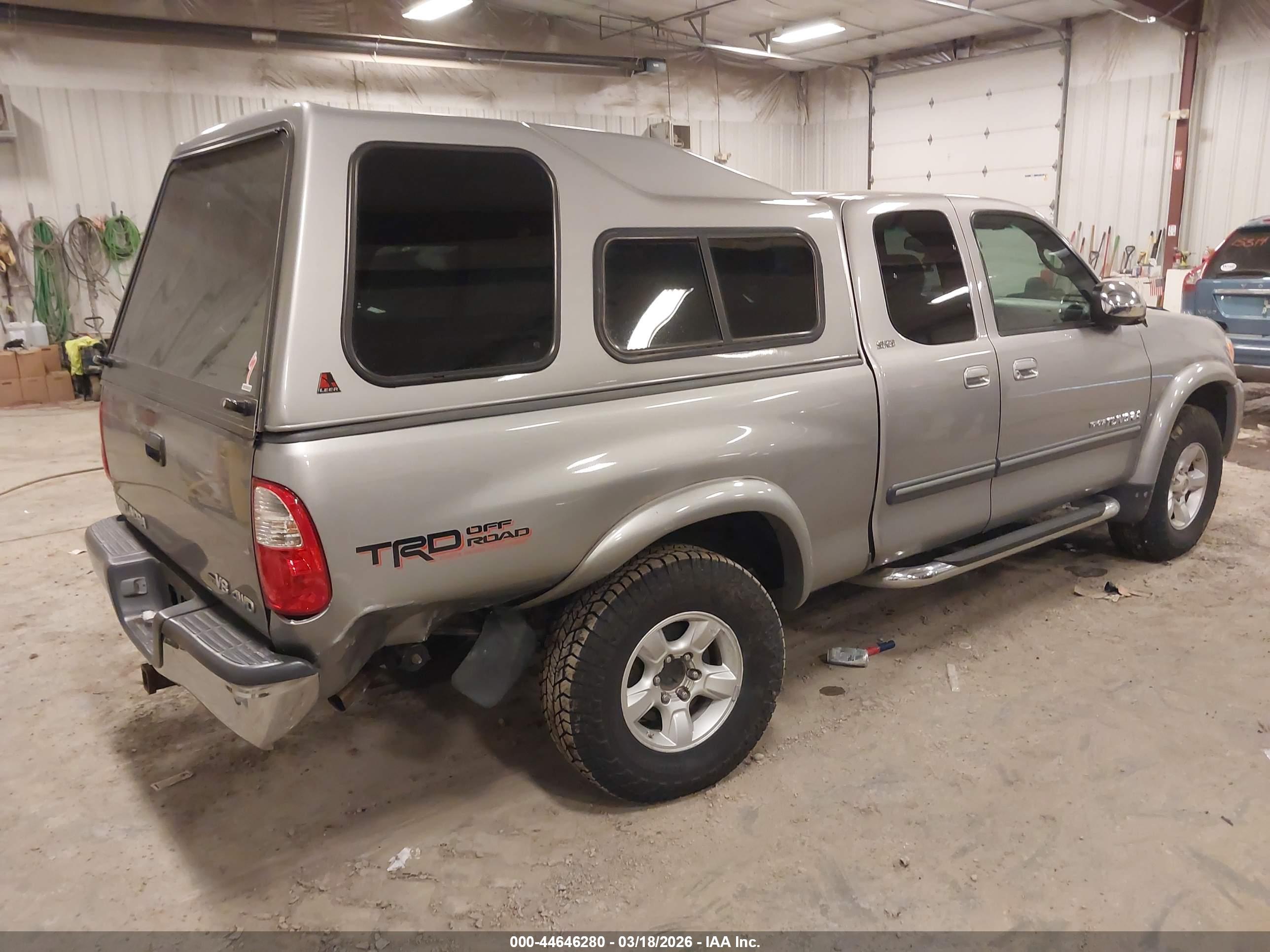 TOYOTA TUNDRA image 4