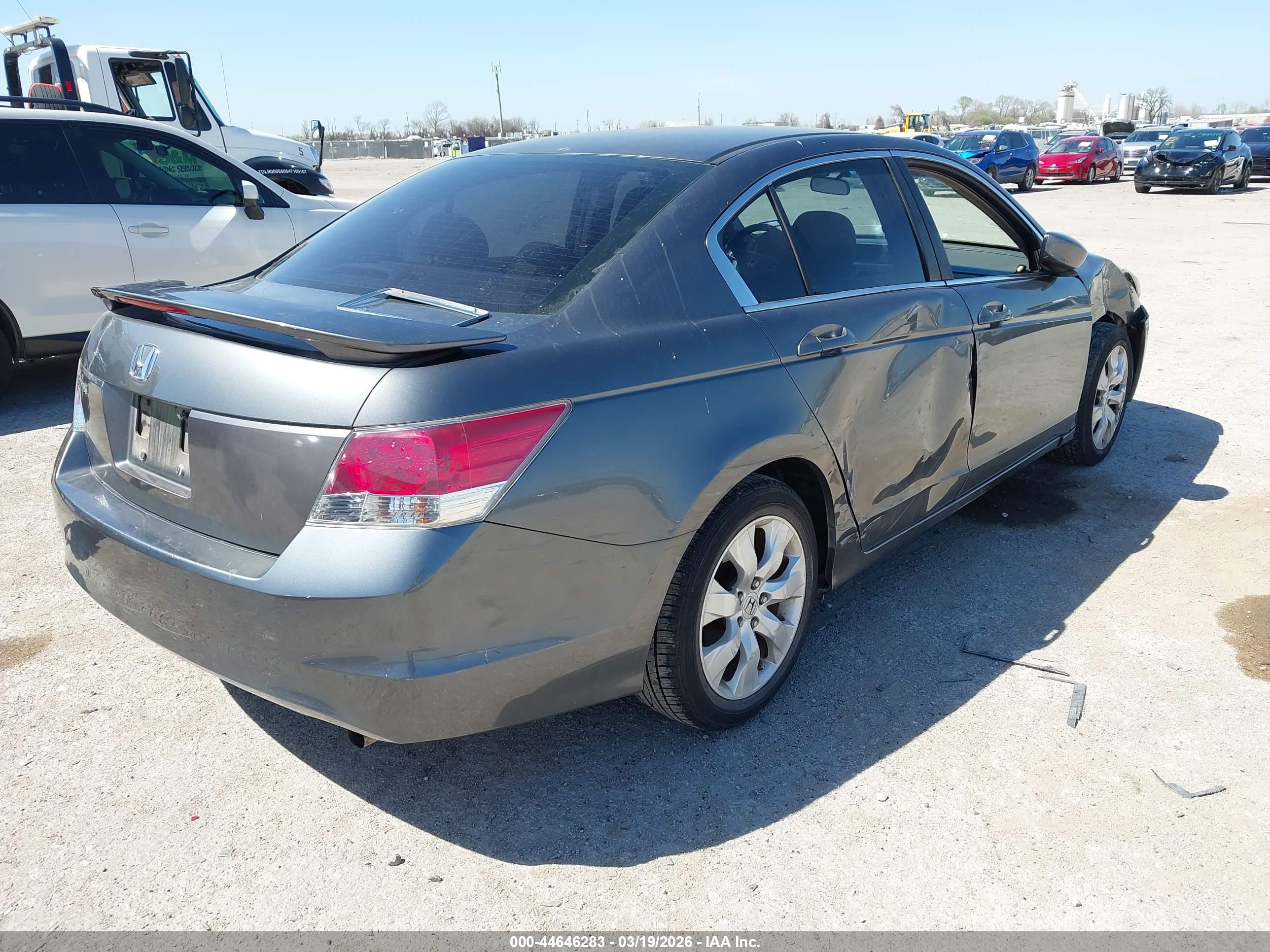 HONDA ACCORD image 4