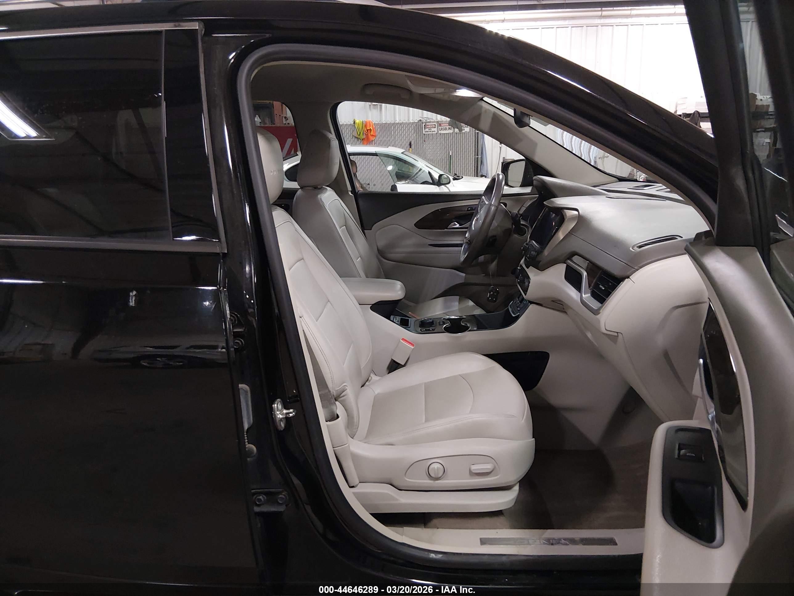 GMC TERRAIN image 5