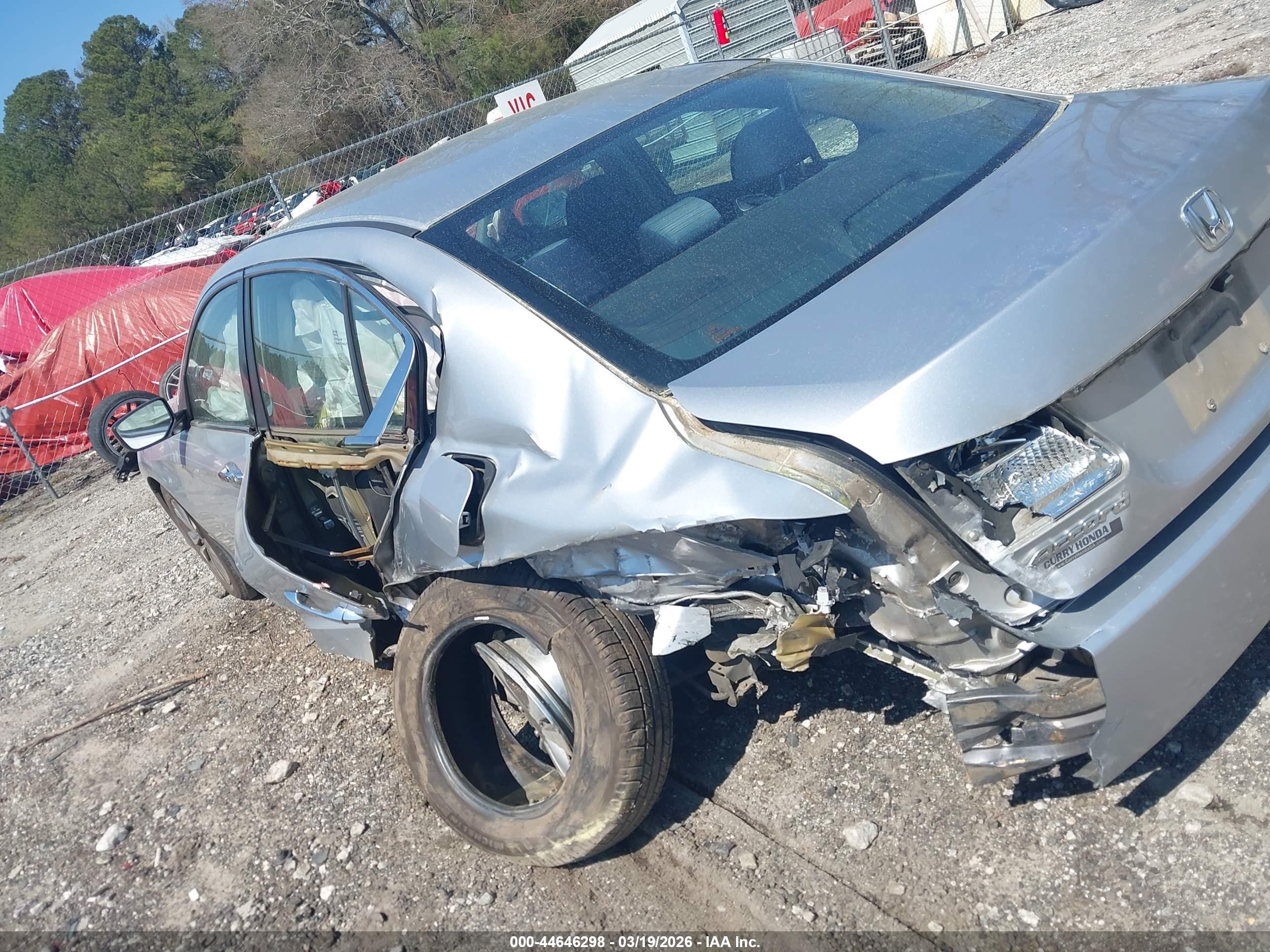 HONDA ACCORD image 6