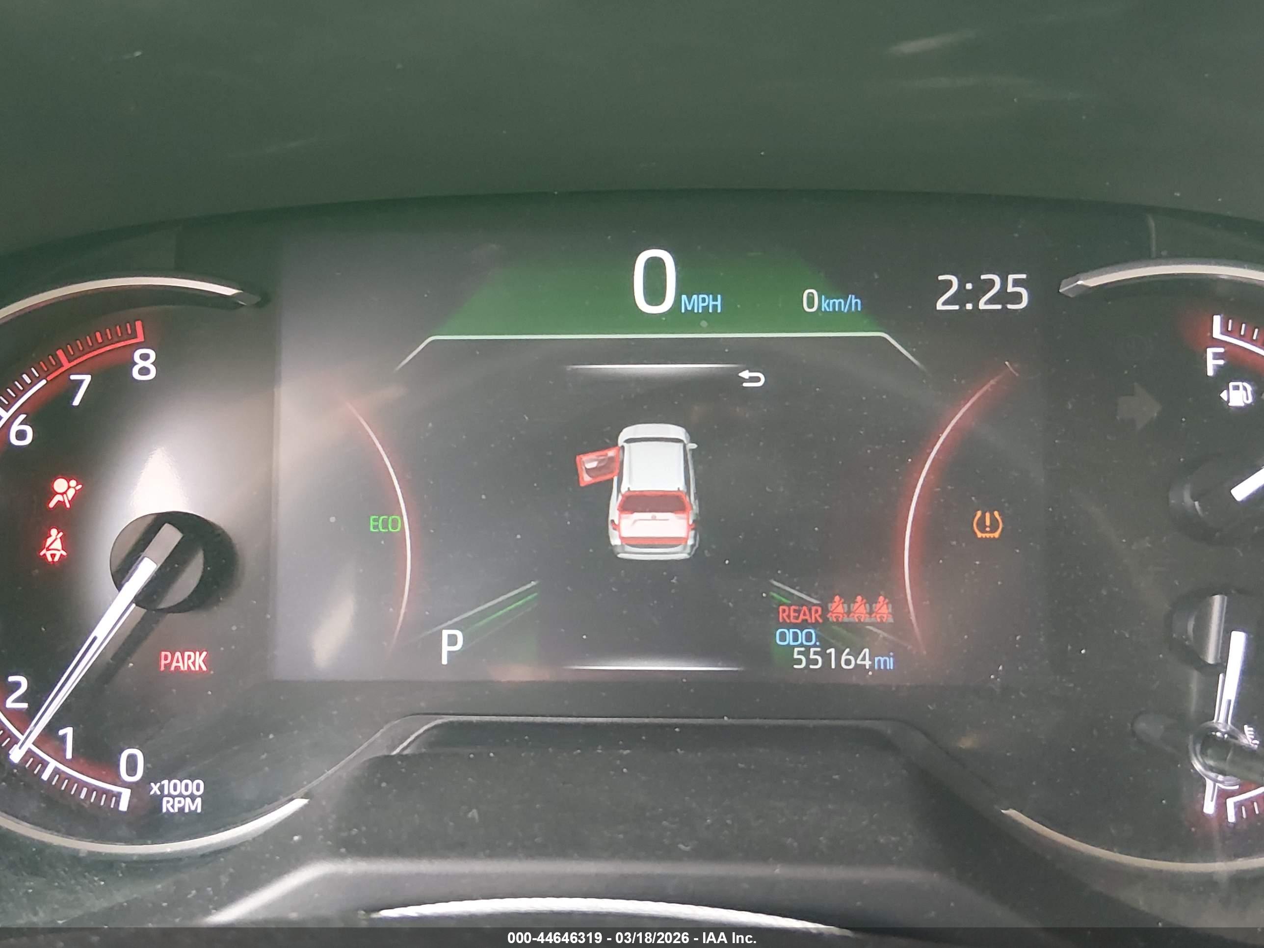 TOYOTA RAV4 image 7
