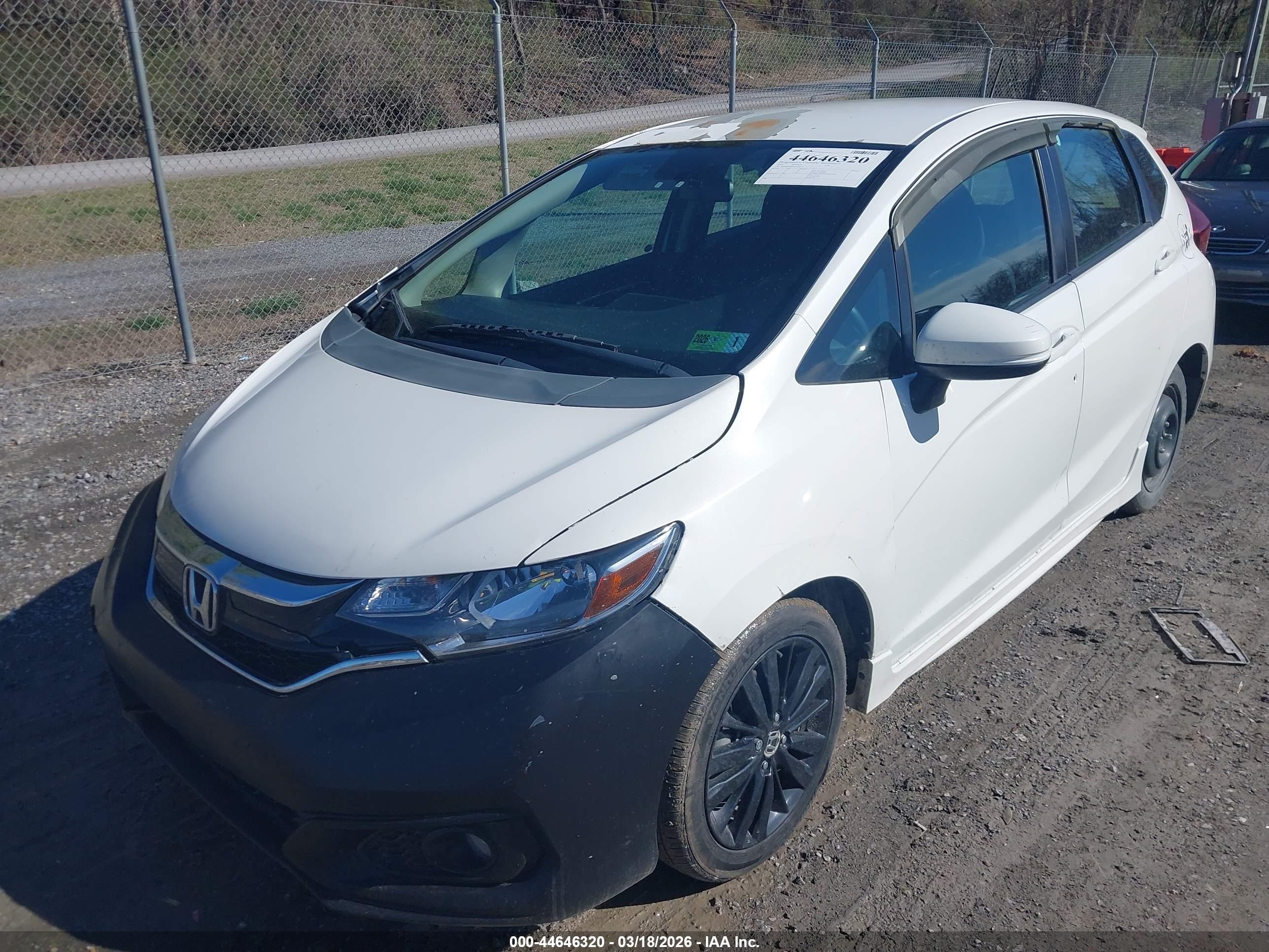 HONDA FIT image 2