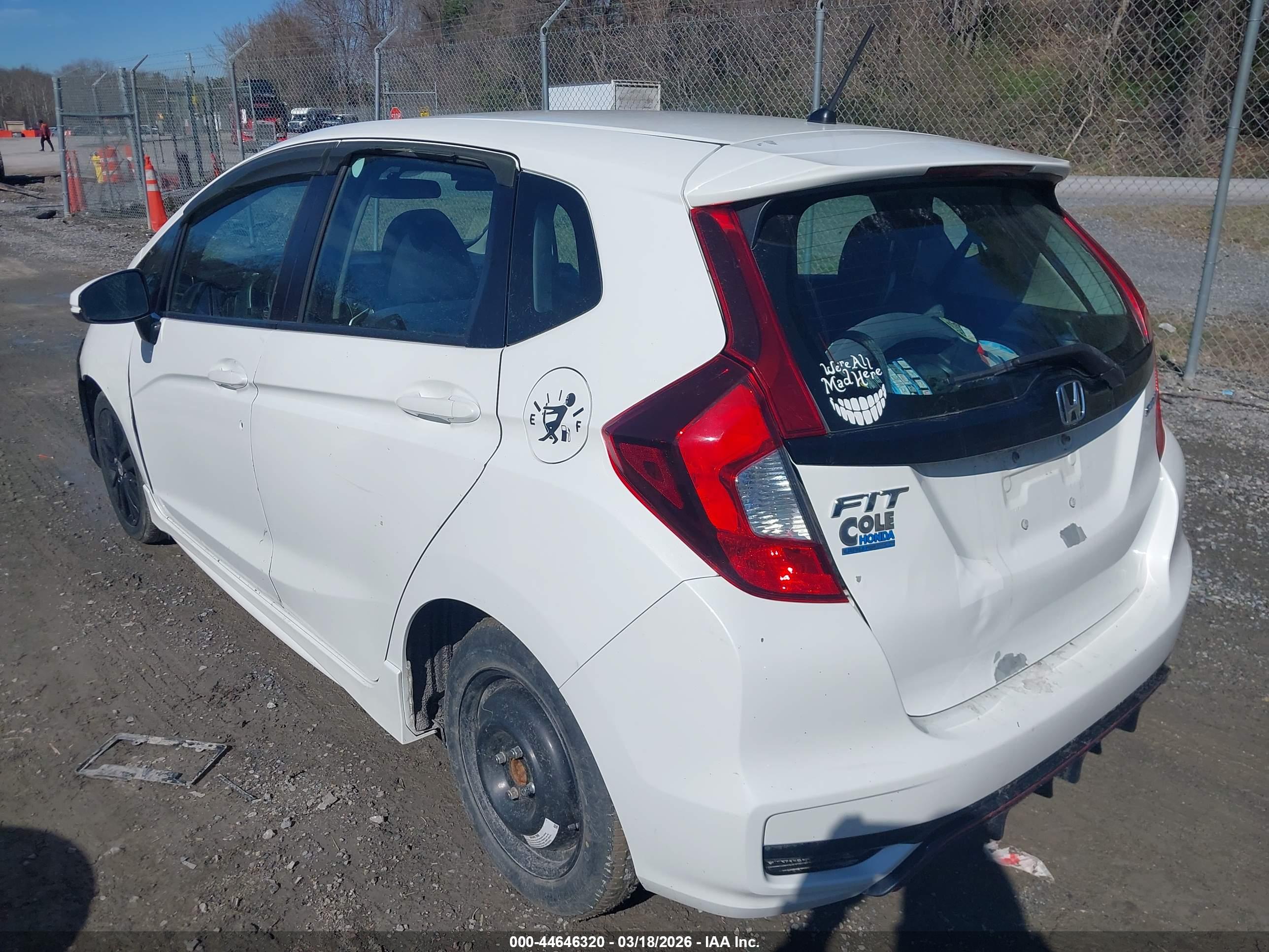 HONDA FIT image 3