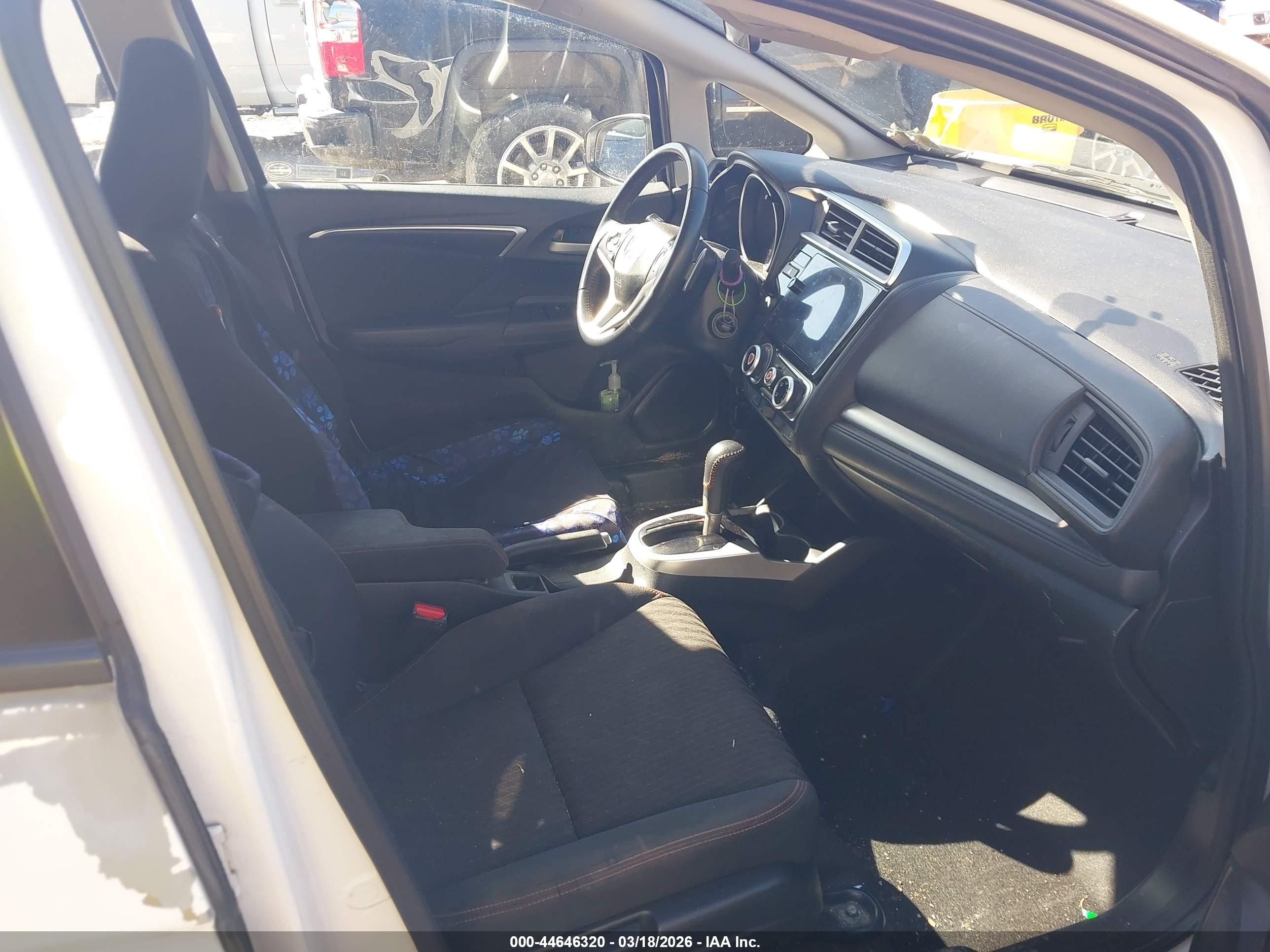 HONDA FIT image 5
