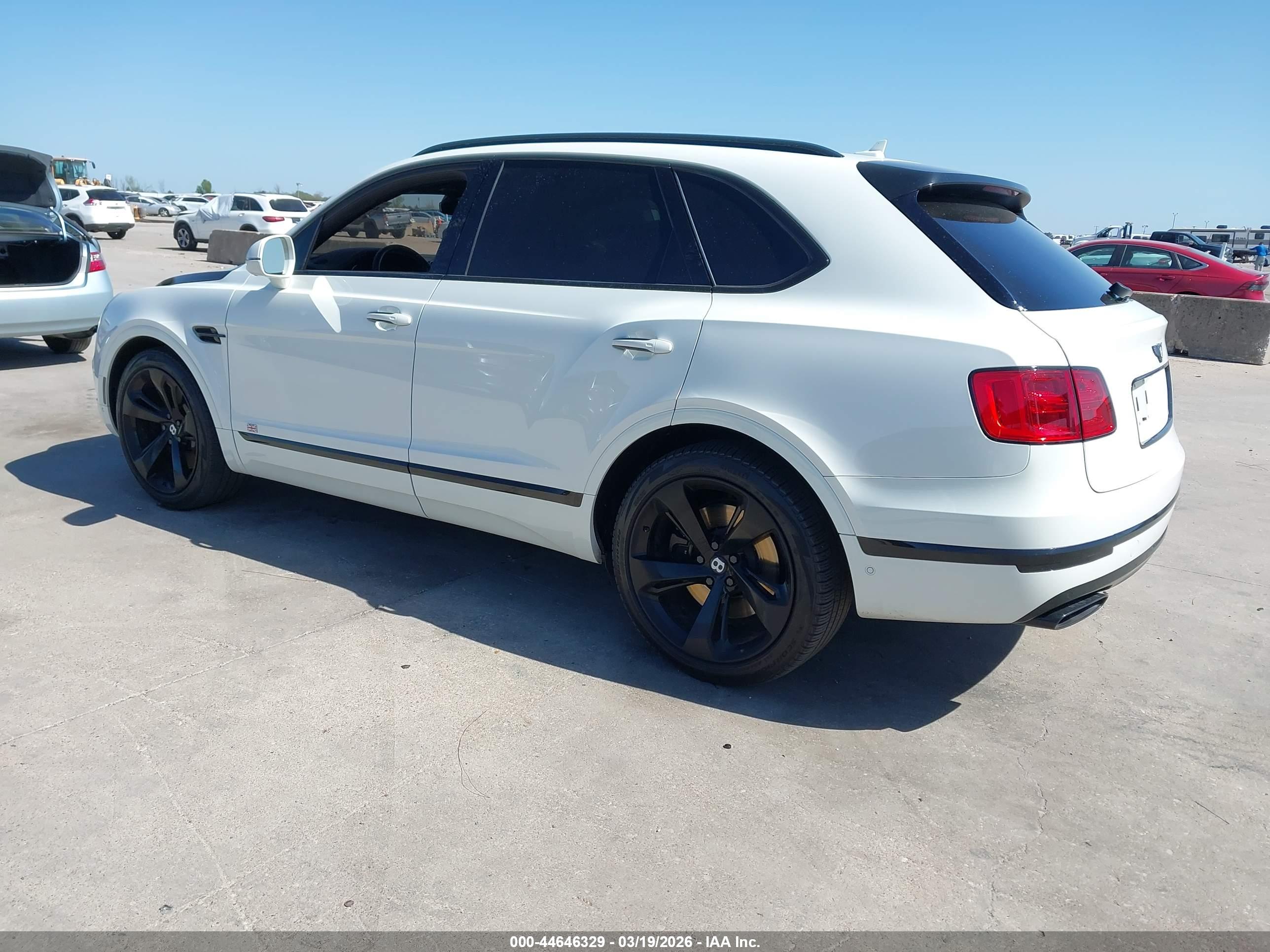 BENTLEY BENTAYGA image 3