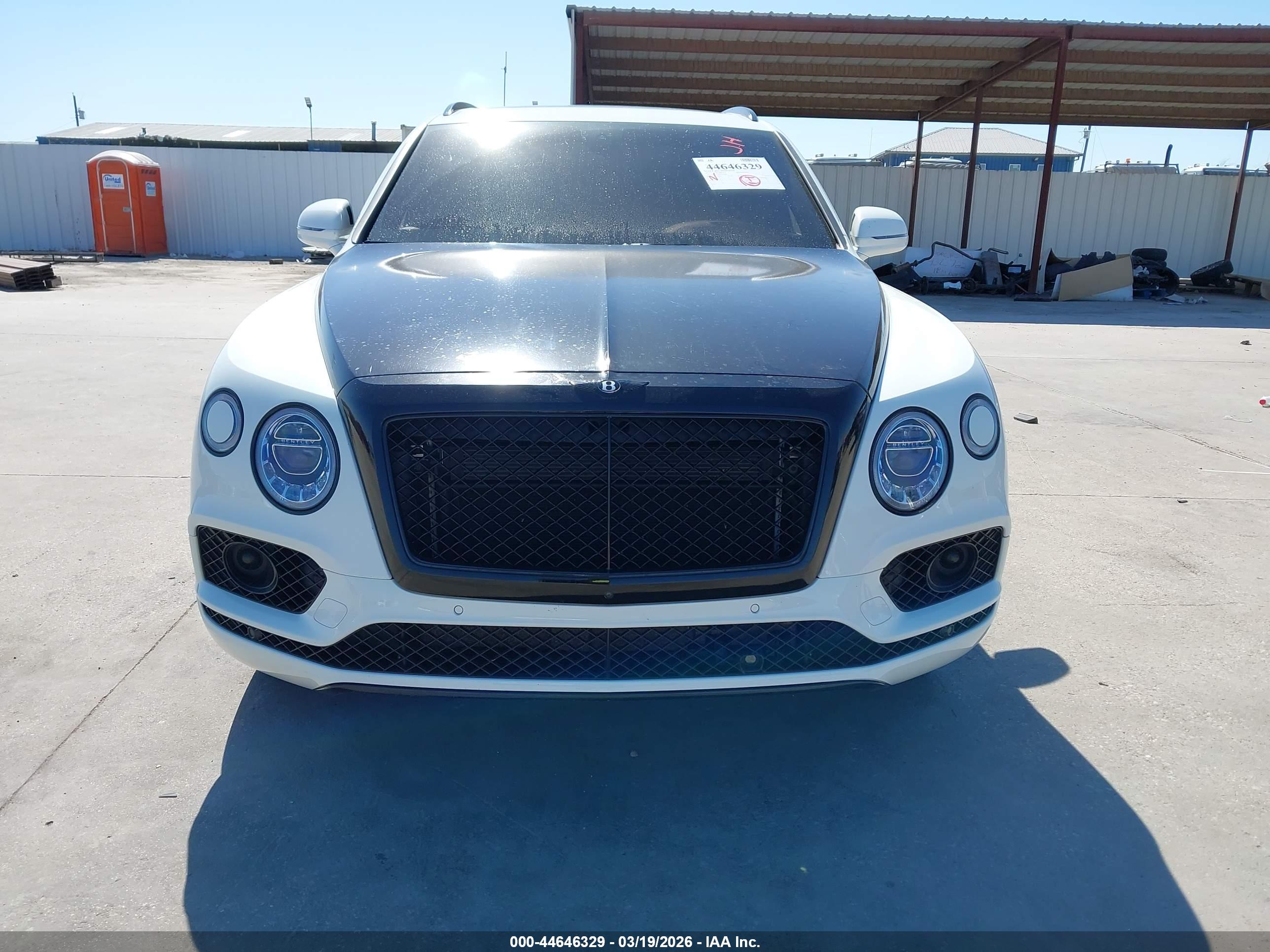 BENTLEY BENTAYGA image 6