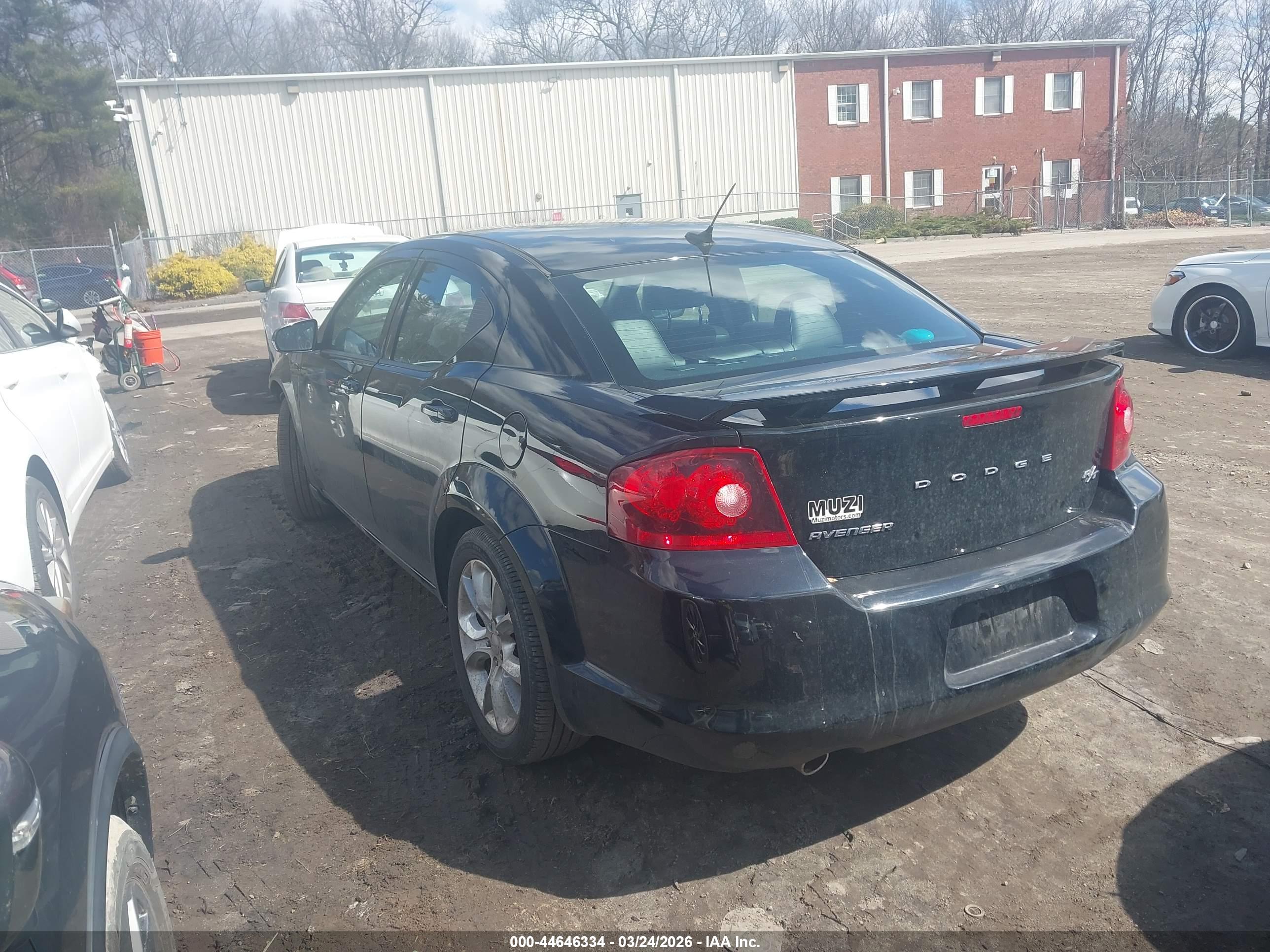 DODGE AVENGER image 3
