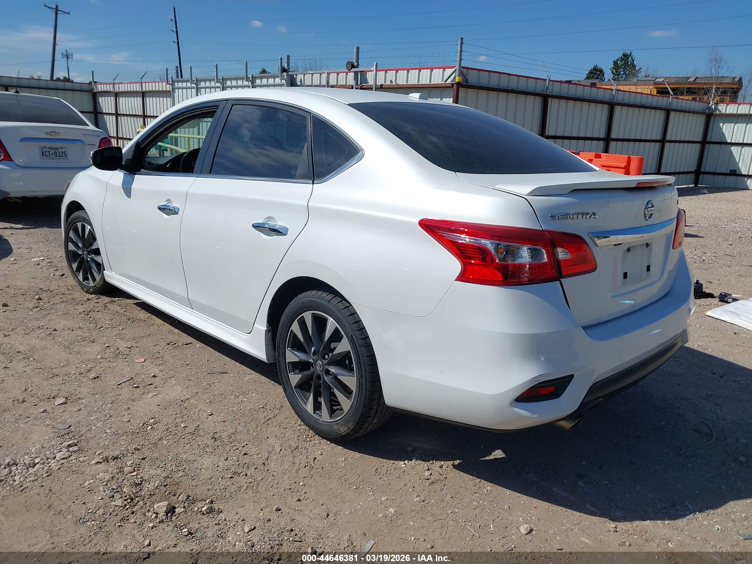 NISSAN SENTRA image 3