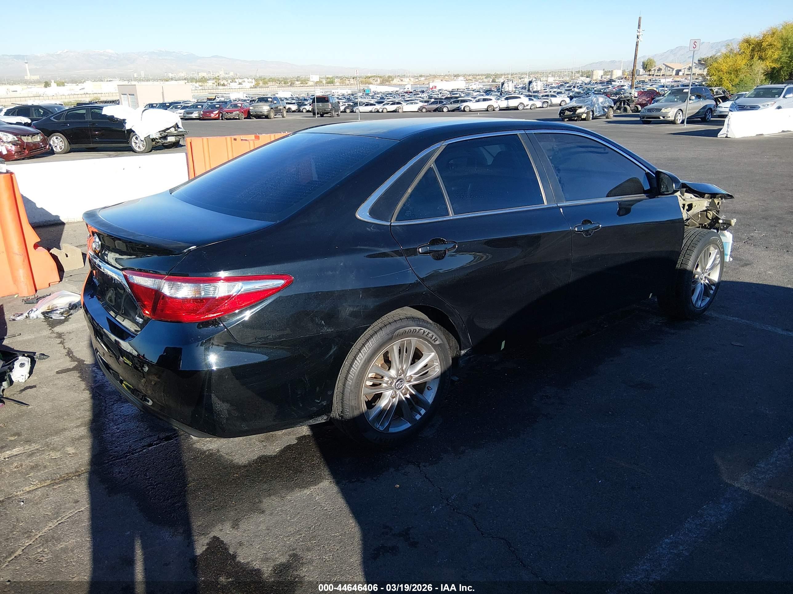 TOYOTA CAMRY image 4